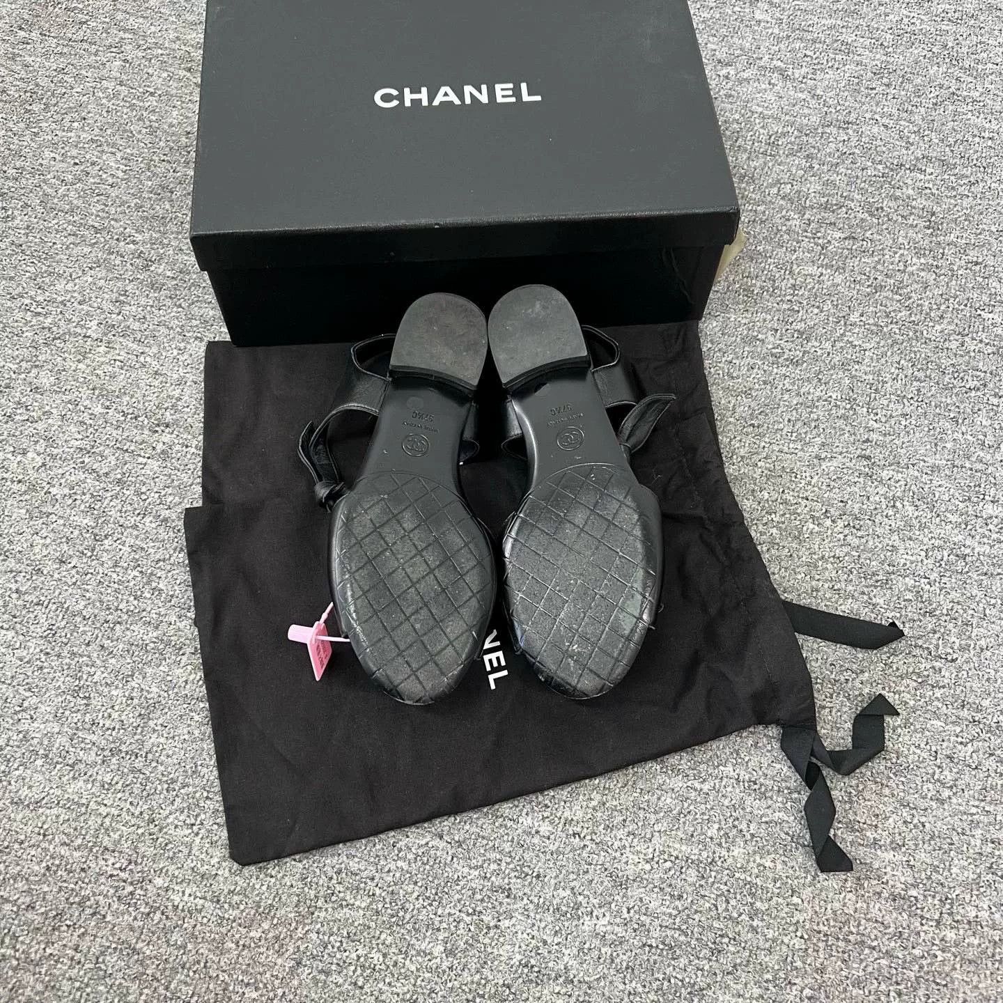 Chanel Chanel 20P Black Bow Flat Sandals Size US 6.5 / IT 36.5 - 5 Thumbnail