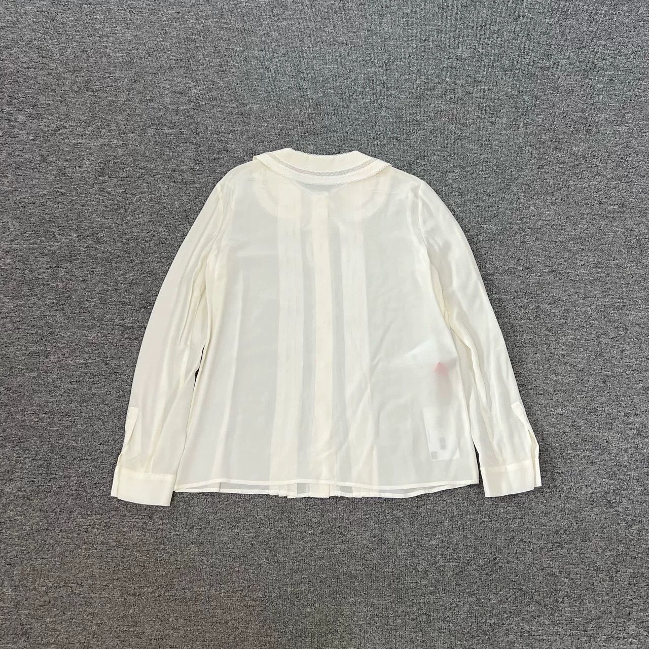 Miu Miu Miu Miu Silk Bow Lace Peter Pan Collar Shirt Size S / US 4 / IT 40 - 2 Thumbnail