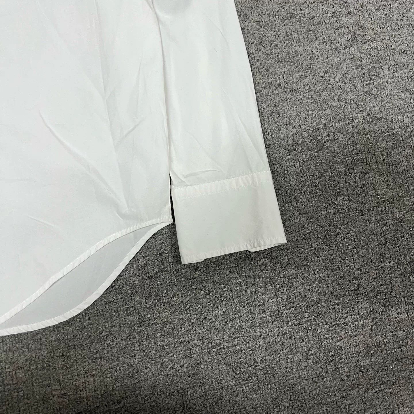 Prada Prada Show Back Cutout White Shirt Size US XXS / EU 40 - 3 Thumbnail