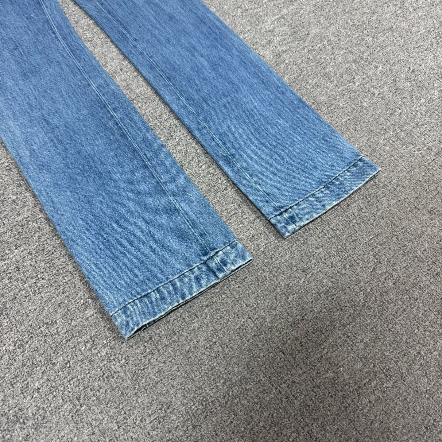 Chanel Chanel Classic Straight Jeans Size 36 Size 36" / US 14 / IT 50 - 4 Thumbnail