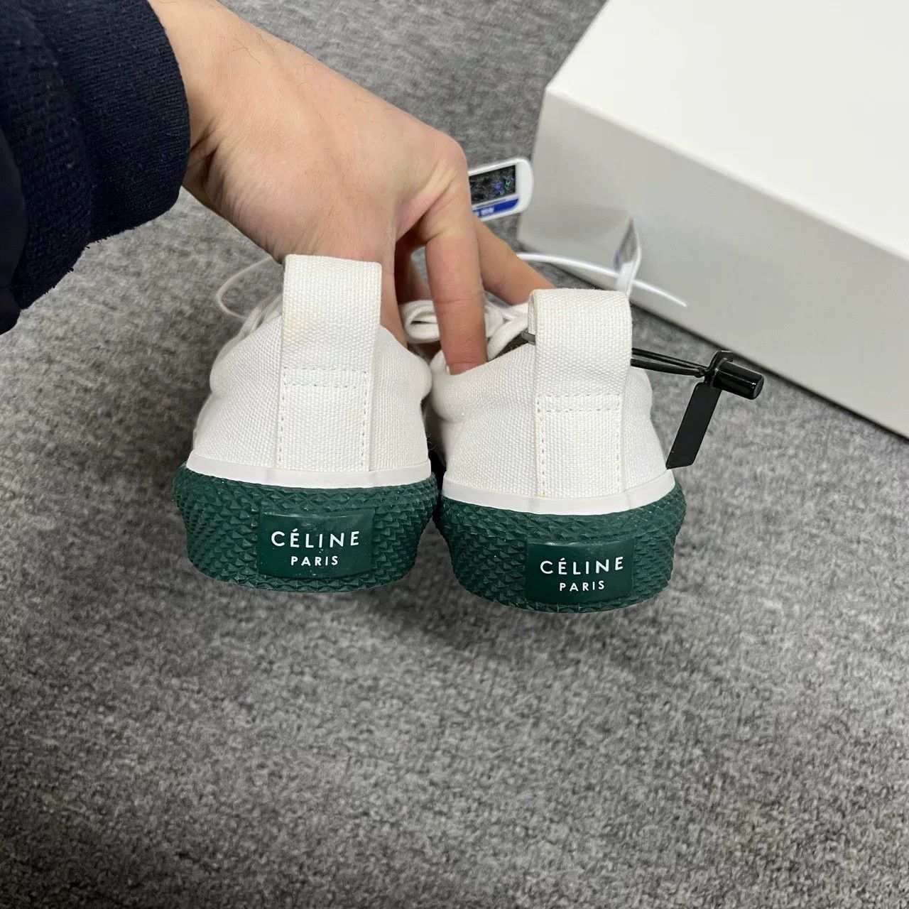 Celine Celine Classic Canvas Sneakers Size US 4 / IT 34 - 6 Thumbnail