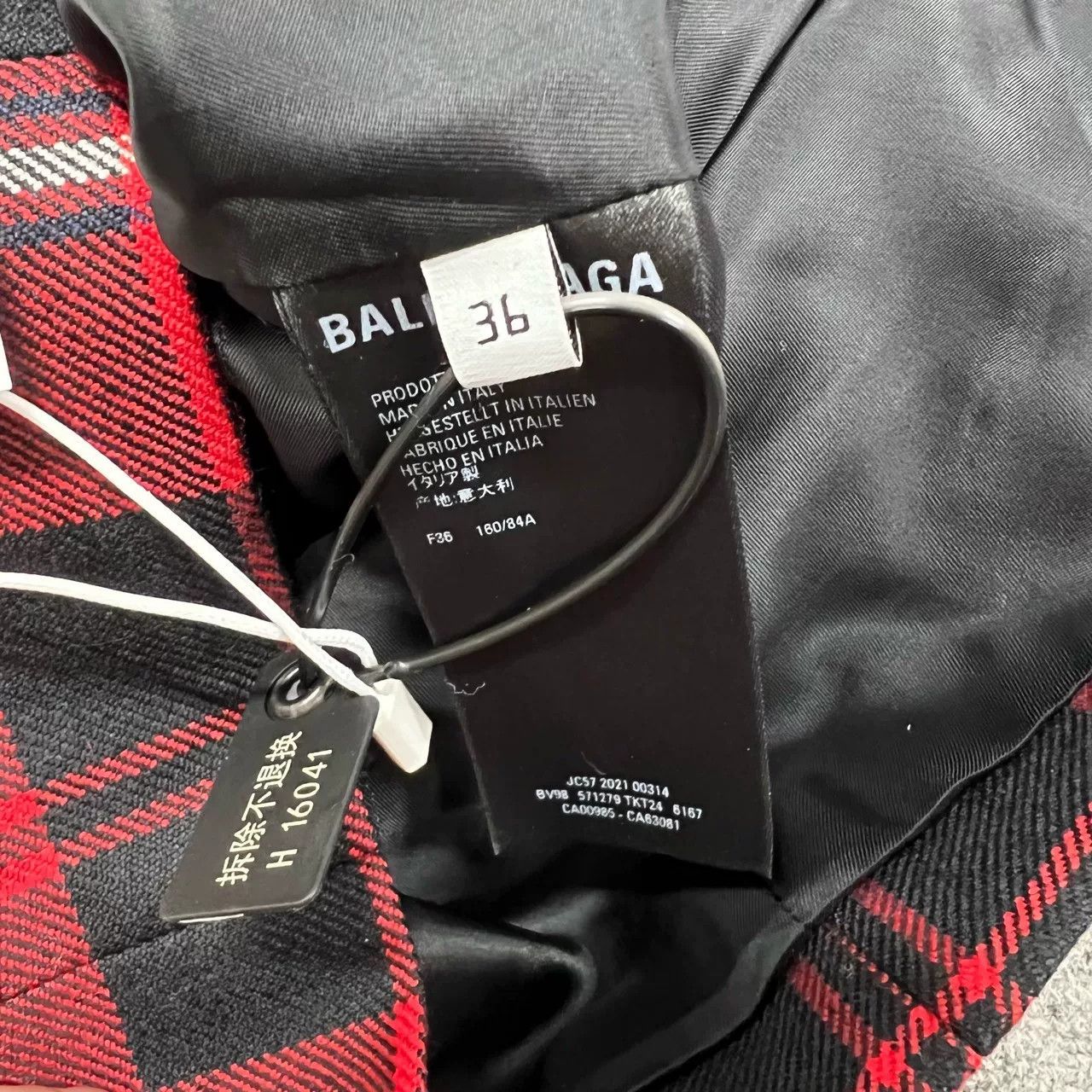 Balenciaga Balenciaga Red Black Check Wool Blazer Size XS / US 0-2 / IT 36-38 - 7 Thumbnail