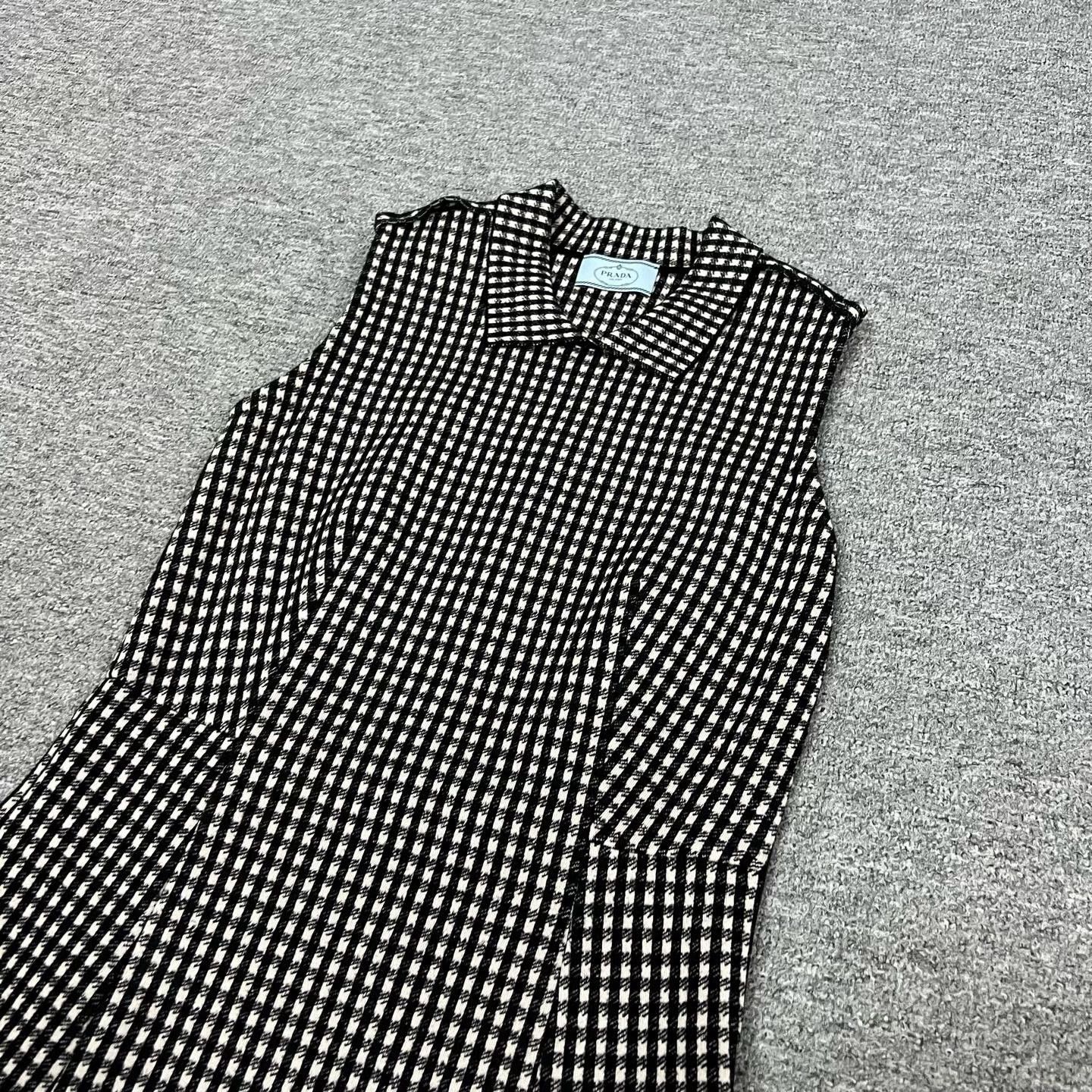 Prada Prada Houndstooth Sleeveless Collared Dress Size S / US 4 / IT 40 - 2 Thumbnail