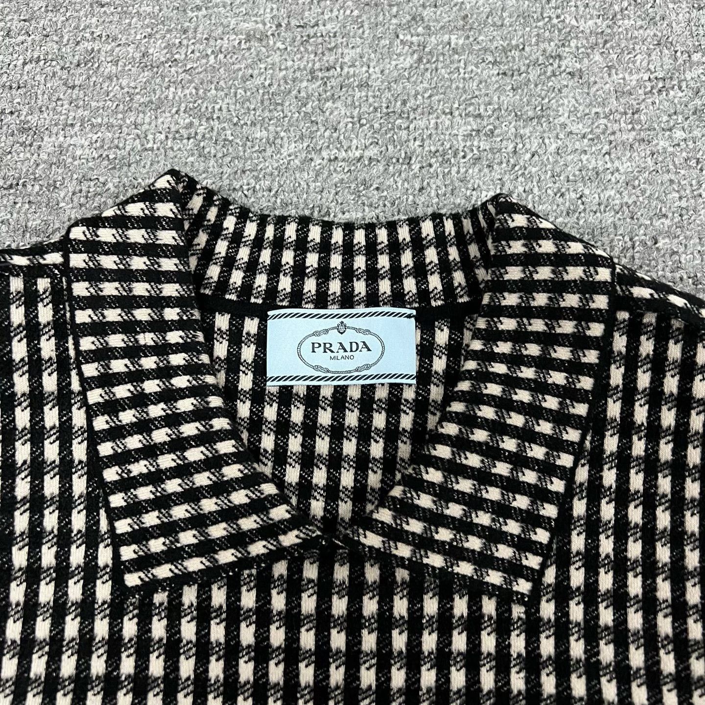 Prada Prada Houndstooth Sleeveless Collared Dress Size S / US 4 / IT 40 - 5 Thumbnail