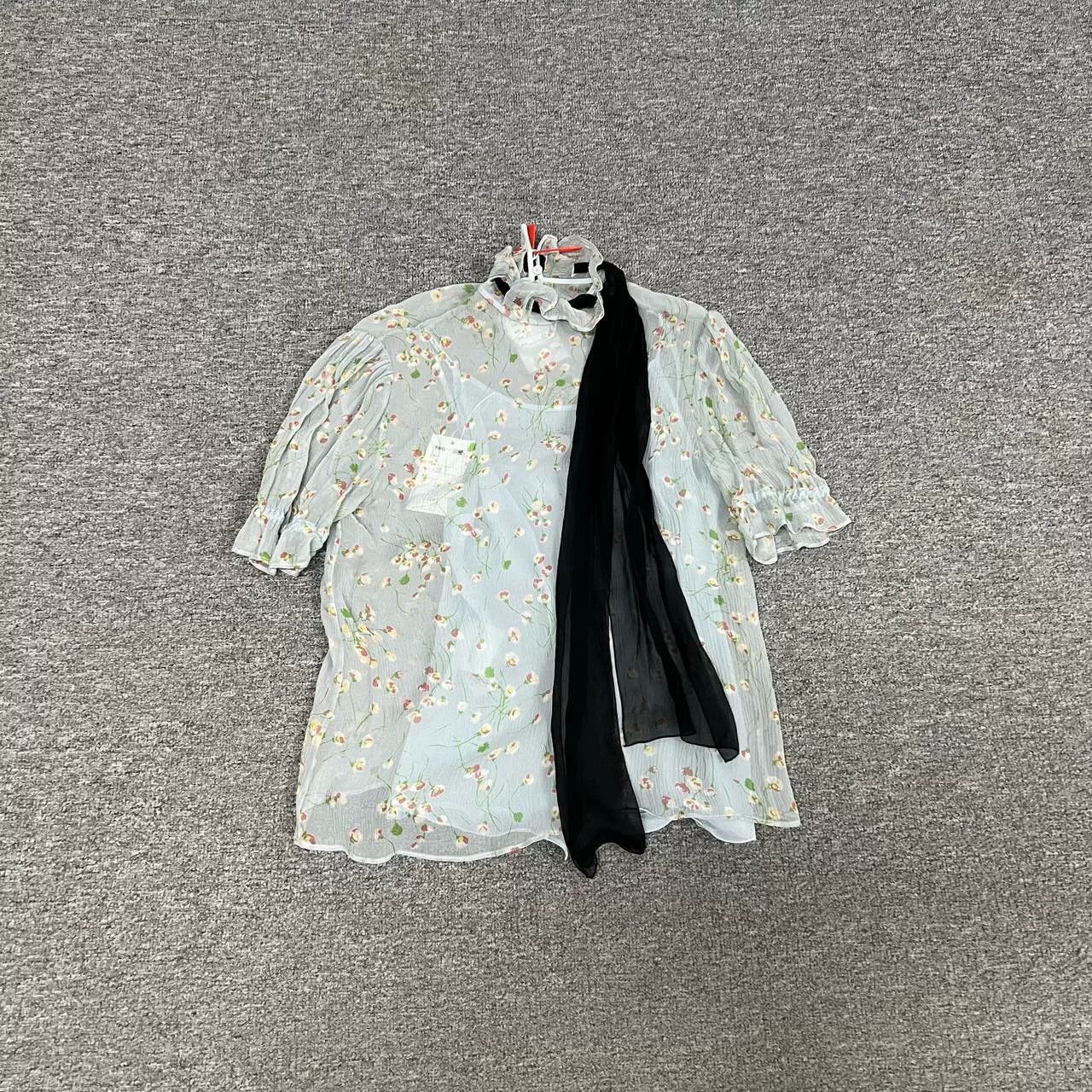 Miu Miu Miu Miu Spring Summer Floral Silk Blouse Size XS / US 0-2 / IT 36-38 - 2 Thumbnail
