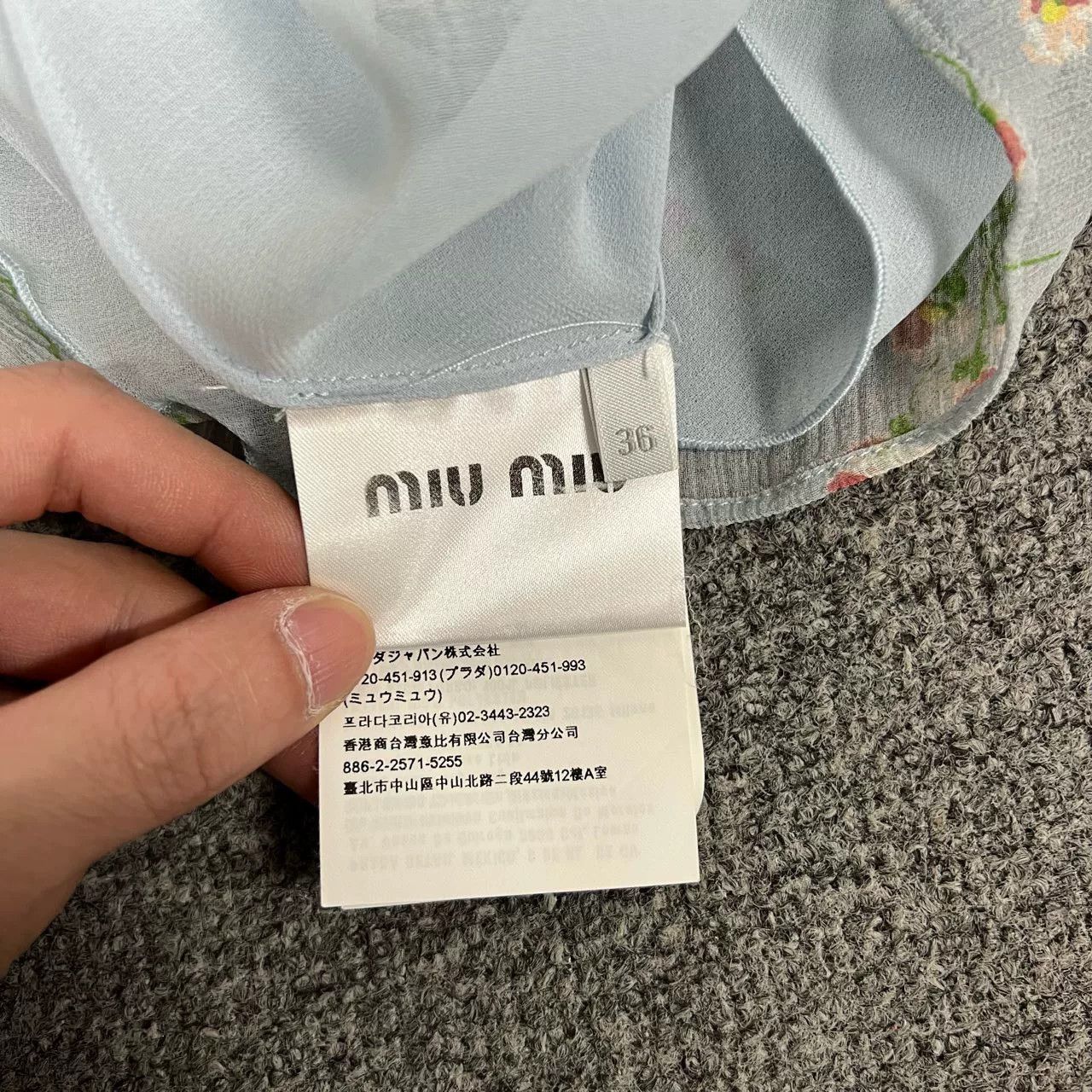 Miu Miu Miu Miu Spring Summer Floral Silk Blouse Size XS / US 0-2 / IT 36-38 - 6 Thumbnail