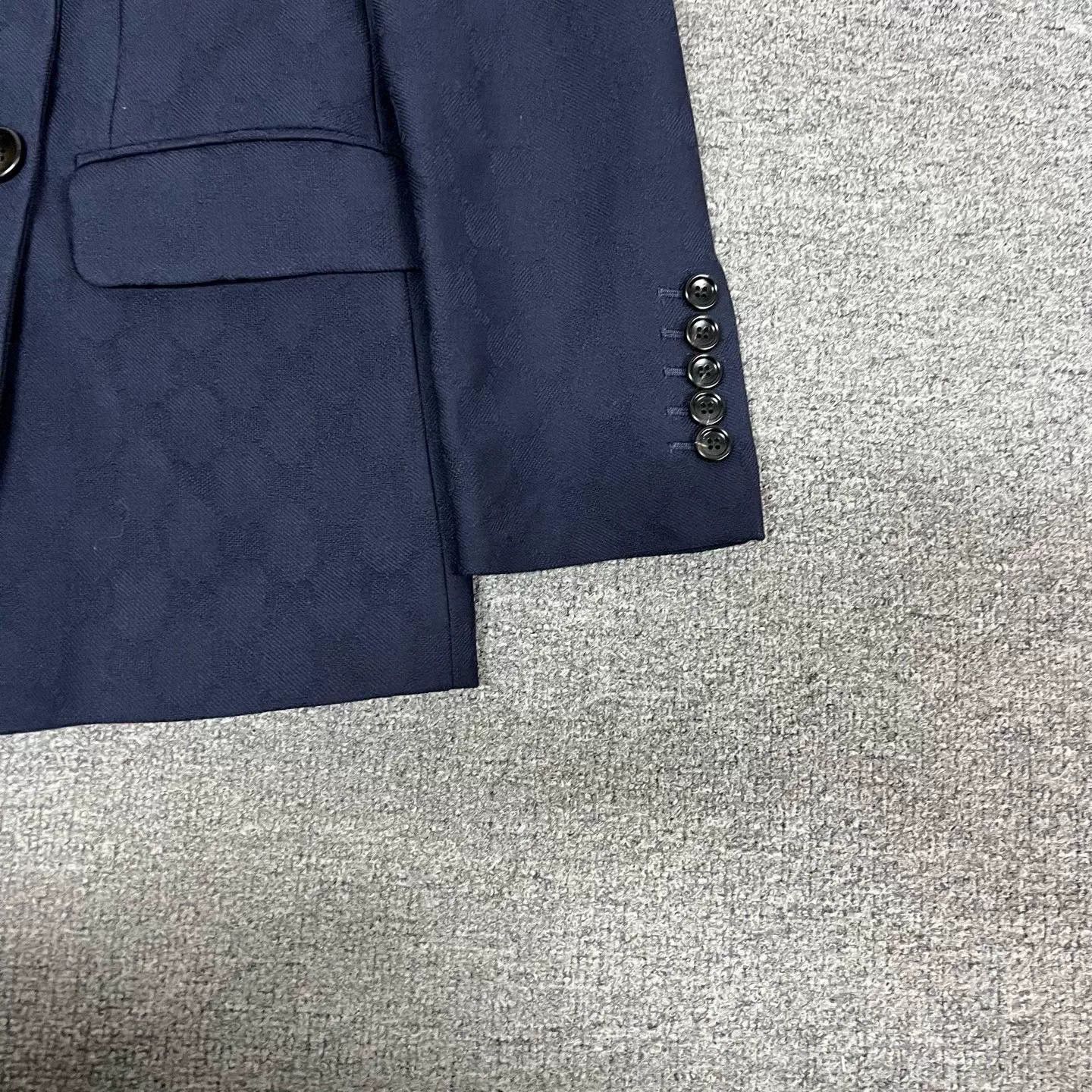 Gucci Gucci GG Monogram Double-Breasted Blazer Size S / US 4 / IT 40 - 2 Thumbnail
