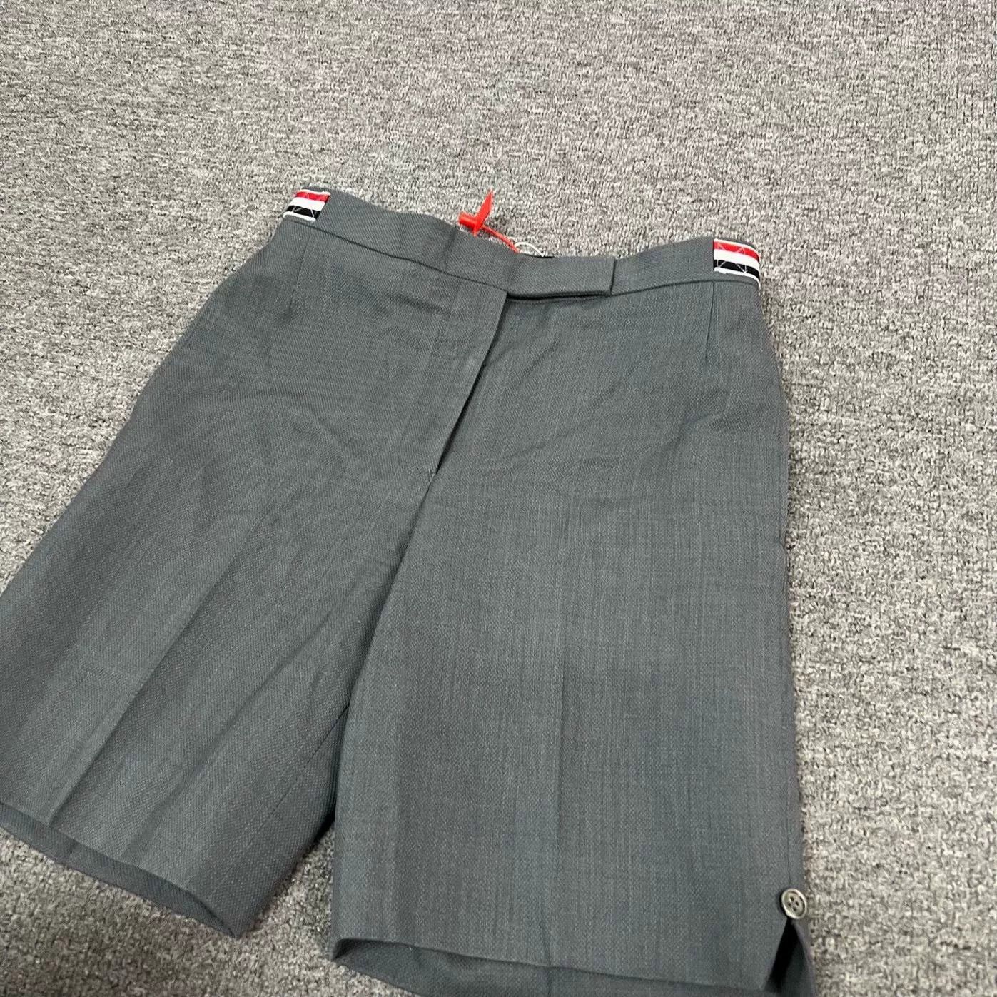 Thom Browne Thom Browne Wool Suit Shorts Size US 27 - 5 Thumbnail