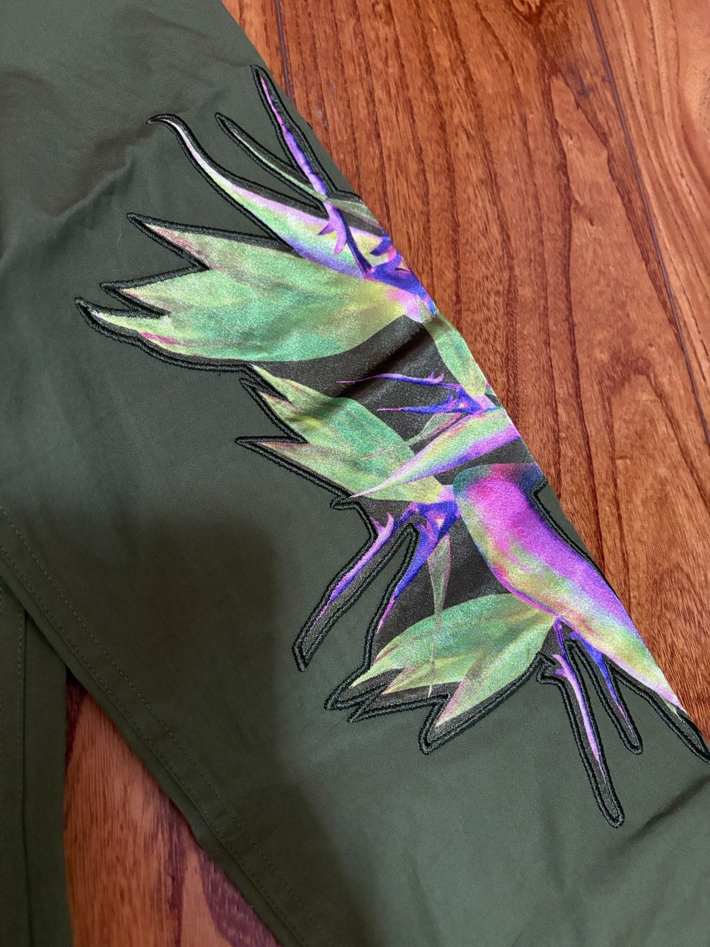 Givenchy Givenchy Bird of Paradise Long Sleeve Shirt Size US S / EU 44-46 / 1 - 3 Thumbnail