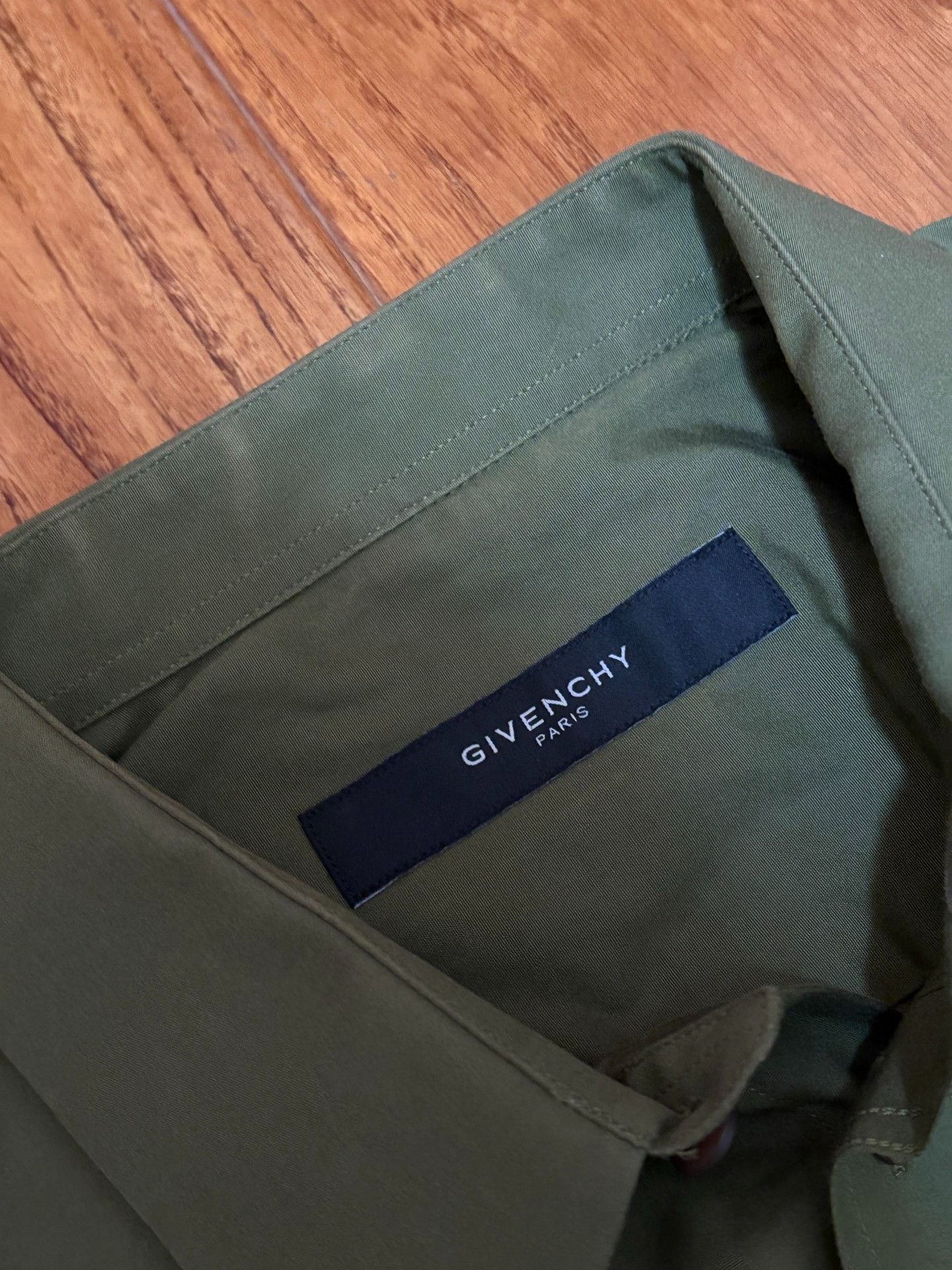 Givenchy Givenchy Bird of Paradise Long Sleeve Shirt Size US S / EU 44-46 / 1 - 5 Thumbnail