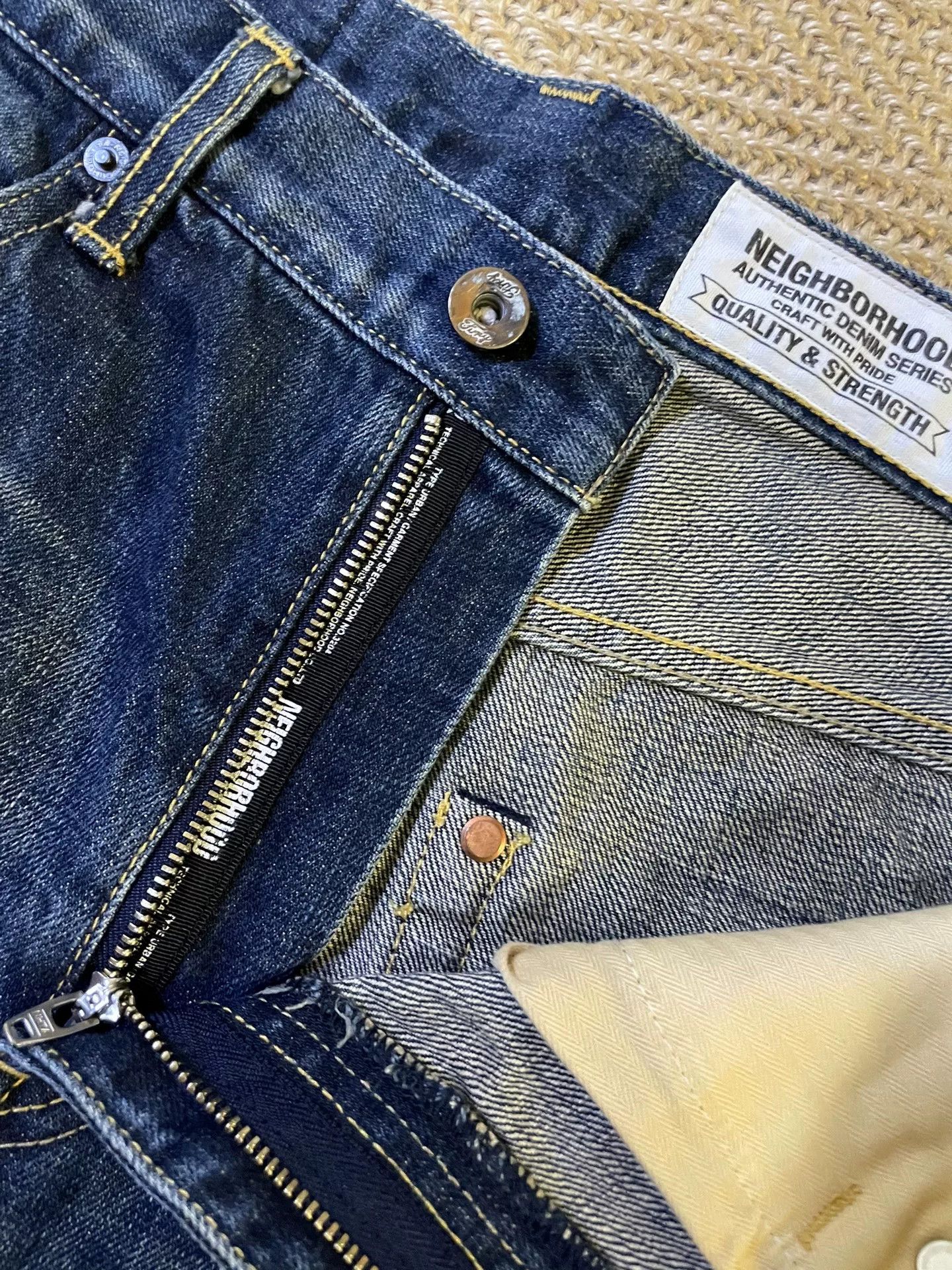 Neighborhood NEIGHBORHOOD Distressed Washed Jeans Size US 30 / EU 46 - 7 Thumbnail