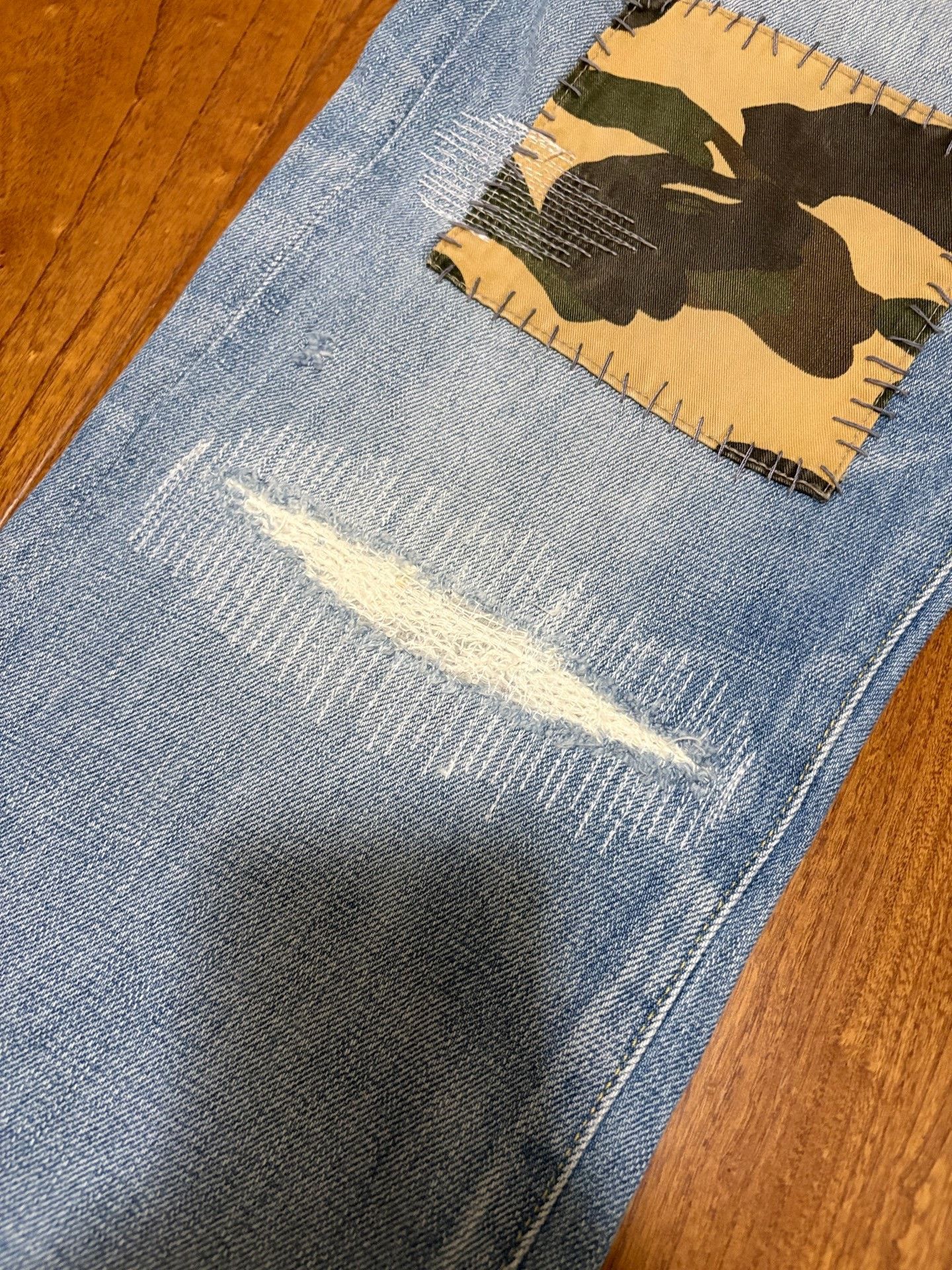 Bape BAPE Camo Patch Washed Distressed Jeans Size US 28 / EU 44 - 4 Thumbnail
