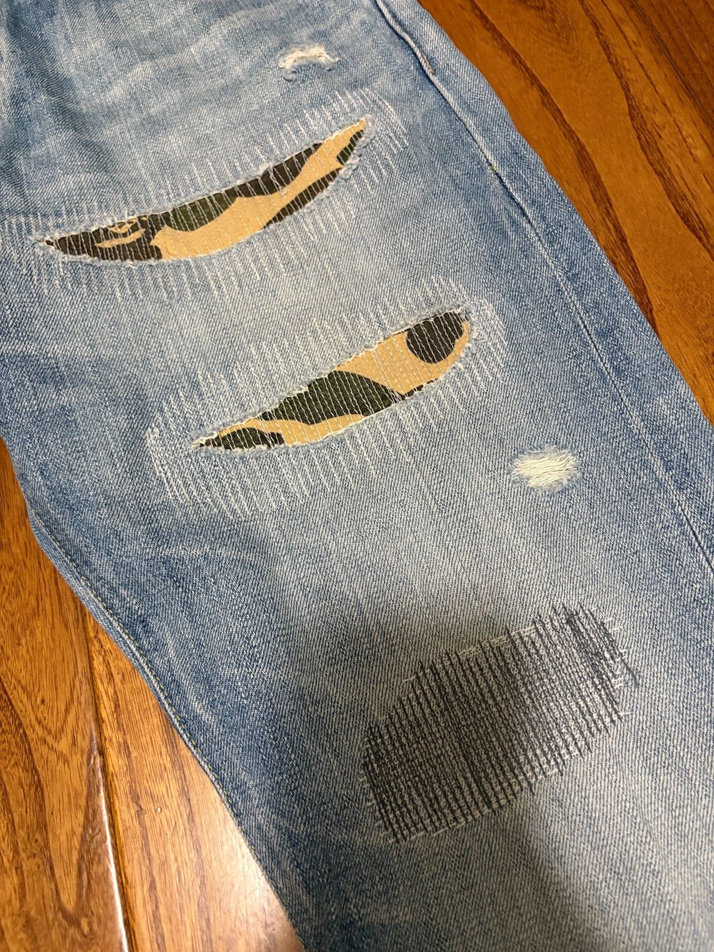 Bape BAPE Camo Patch Washed Distressed Jeans Size US 28 / EU 44 - 5 Thumbnail