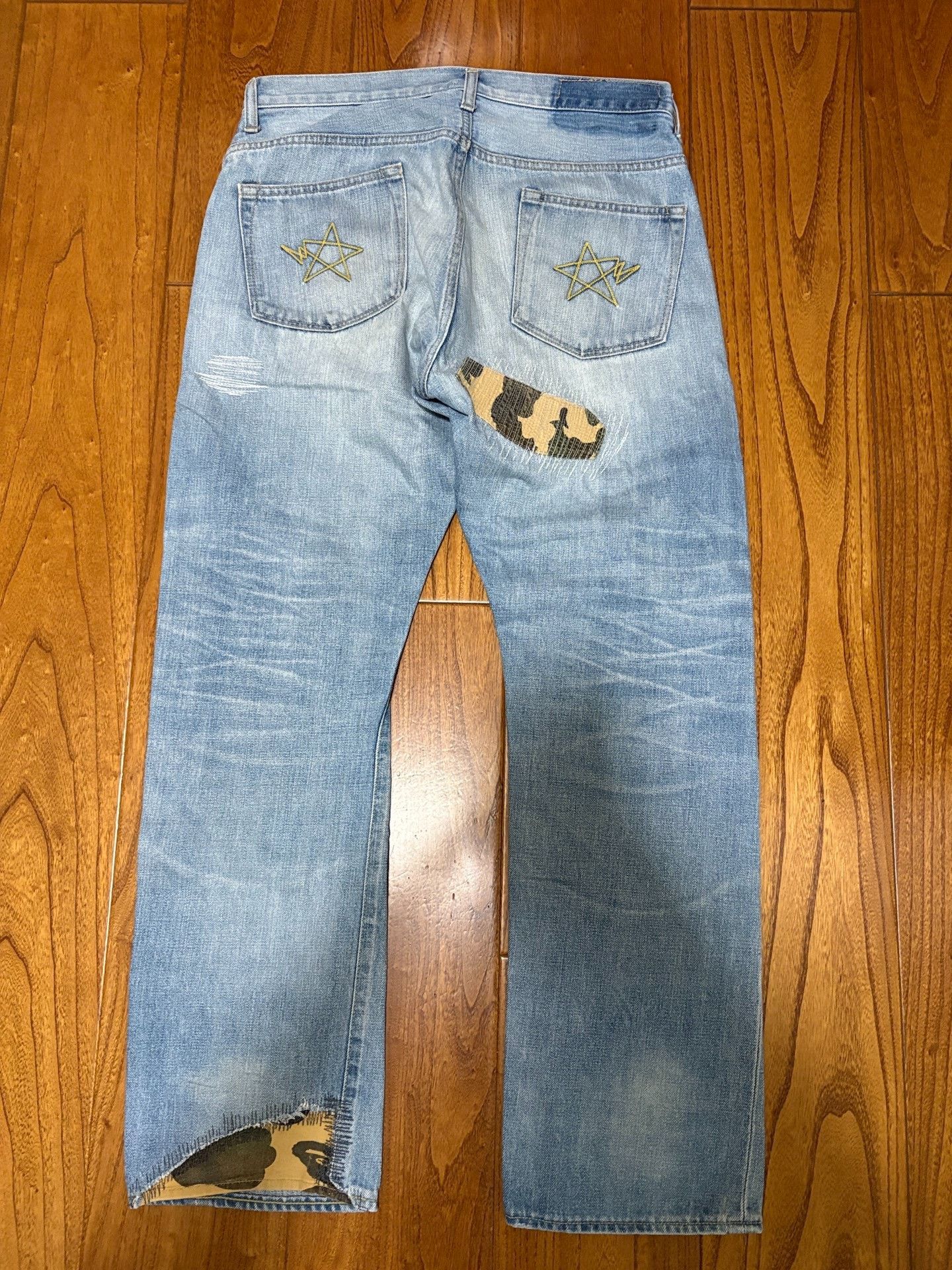 Bape BAPE Camo Patch Washed Distressed Jeans Size US 28 / EU 44 - 2 Thumbnail