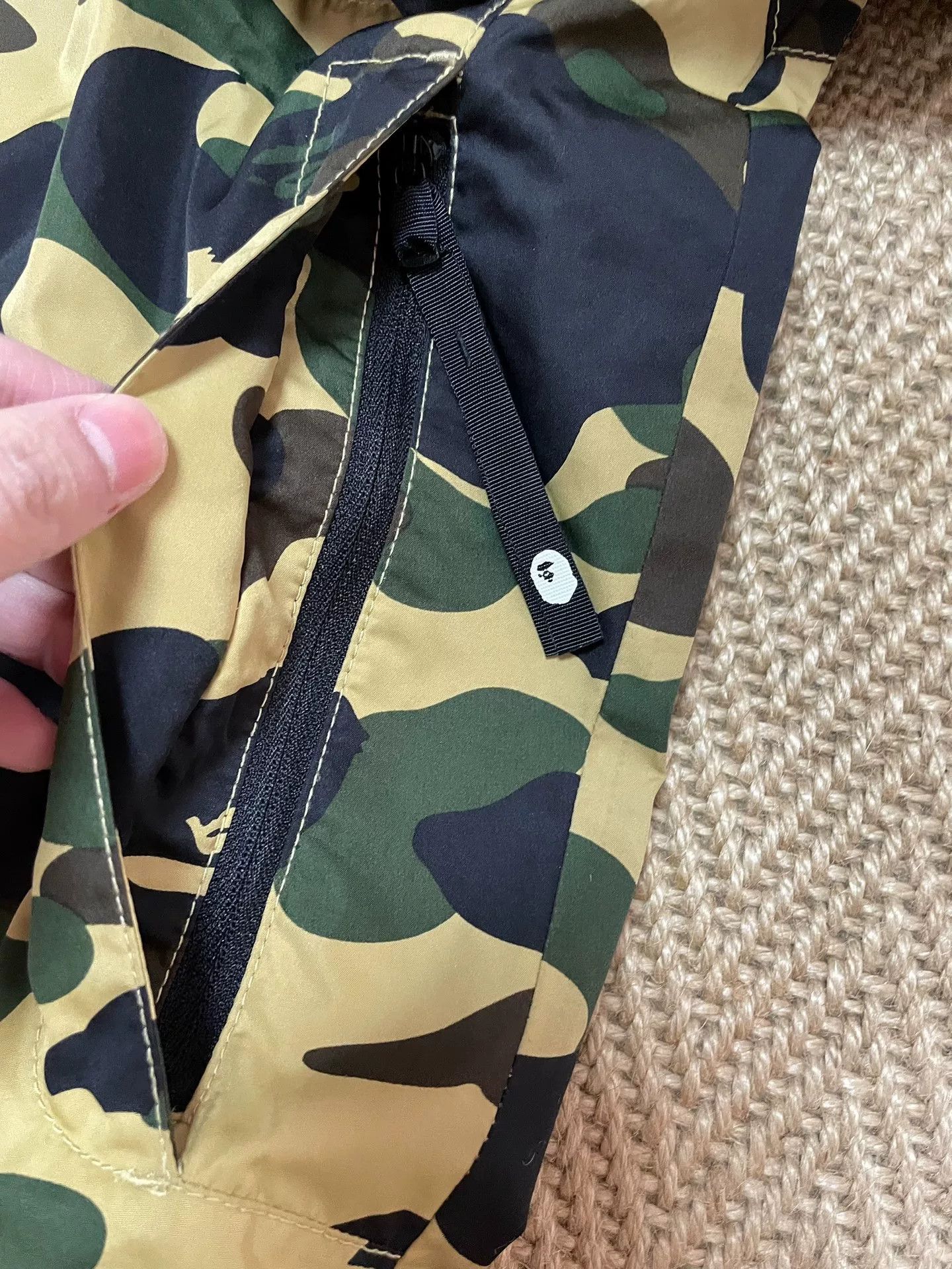 Bape BAPE 1st Camo Hooded Windbreaker Size US M / EU 48-50 / 2 - 5 Thumbnail