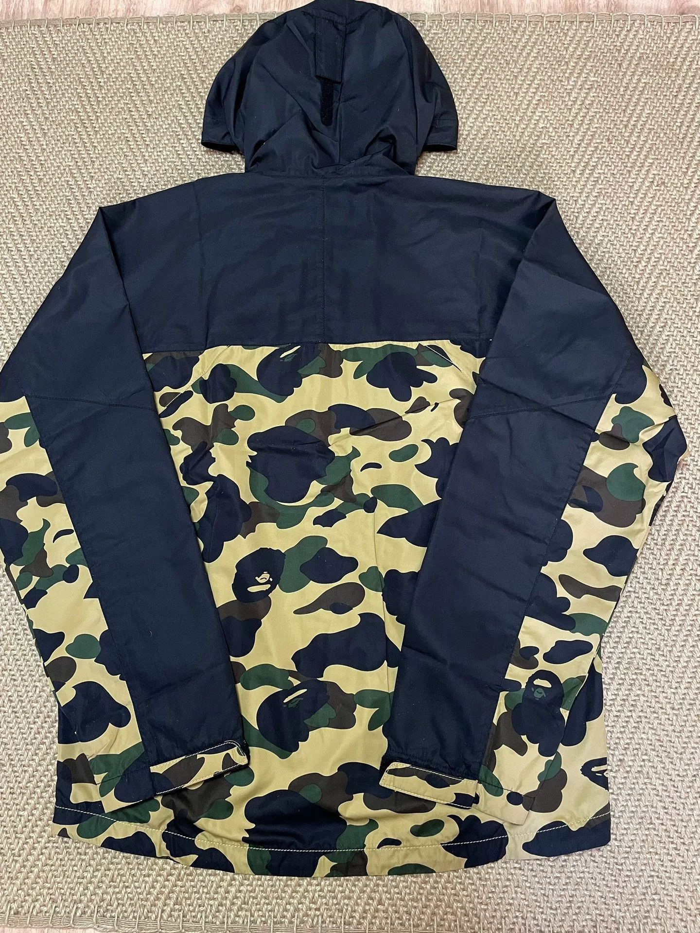 Bape BAPE 1st Camo Hooded Windbreaker Size US M / EU 48-50 / 2 - 2 Thumbnail