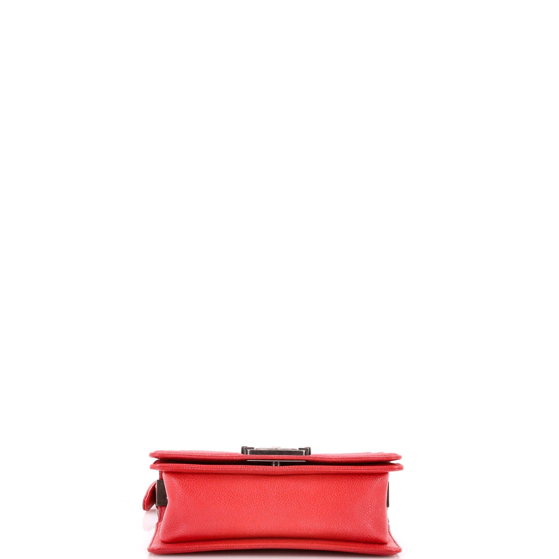 Chanel Boy Flap Bag Size ONE SIZE - 4 Thumbnail