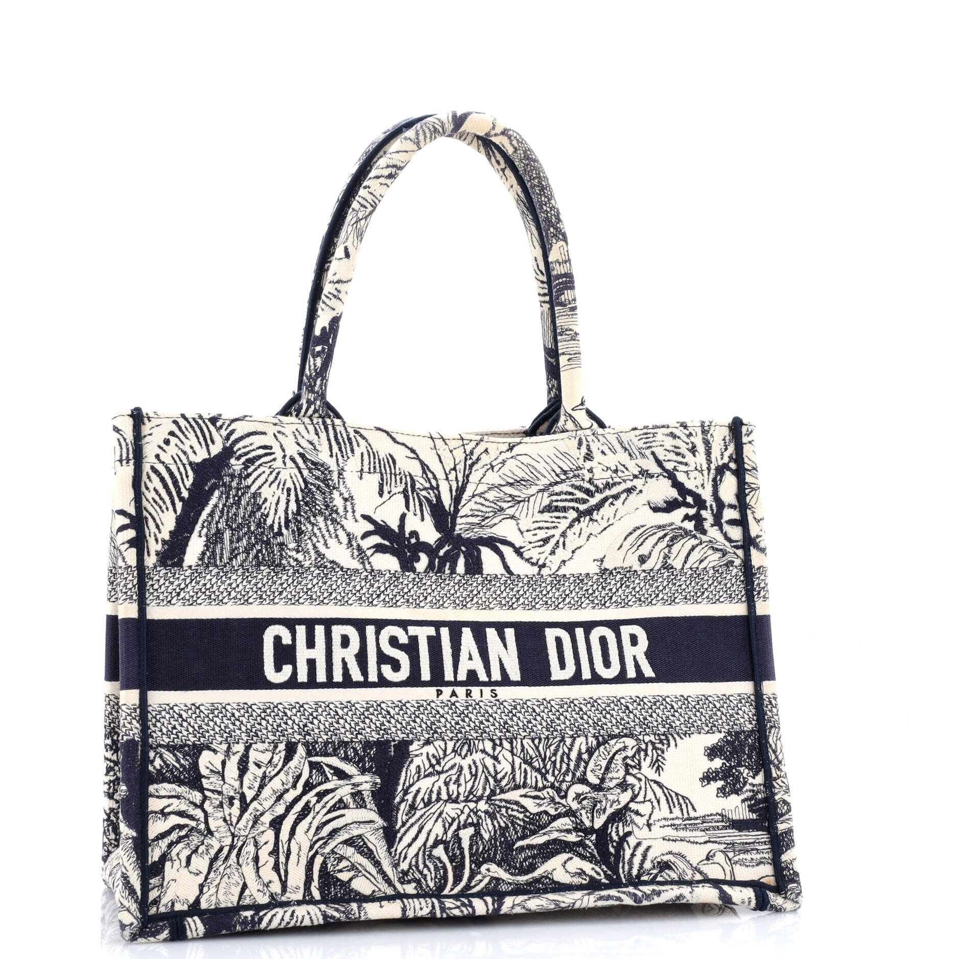 Dior Book Tote Size ONE SIZE - 2 Thumbnail