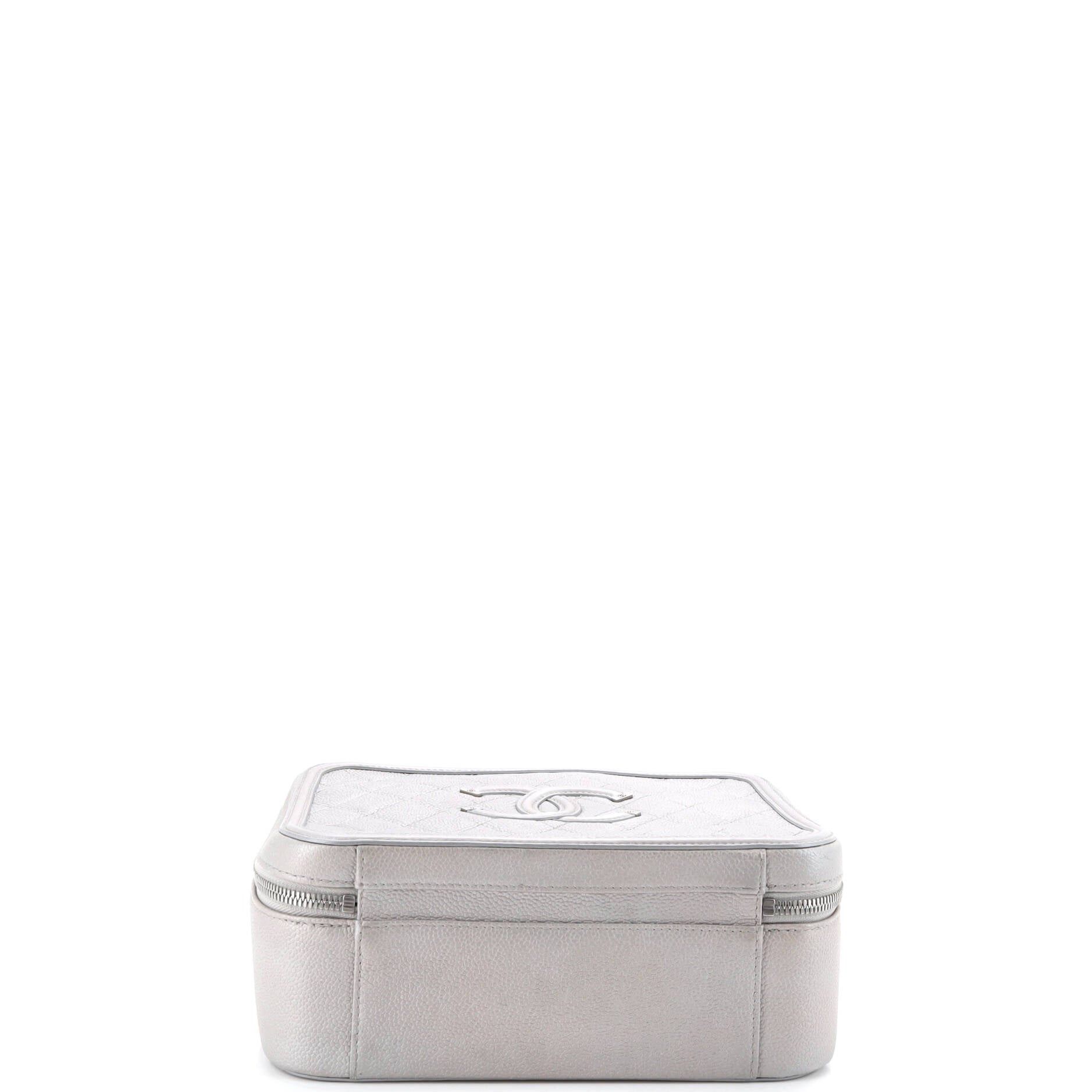 Chanel Filigree Vanity Case Size ONE SIZE - 5 Thumbnail