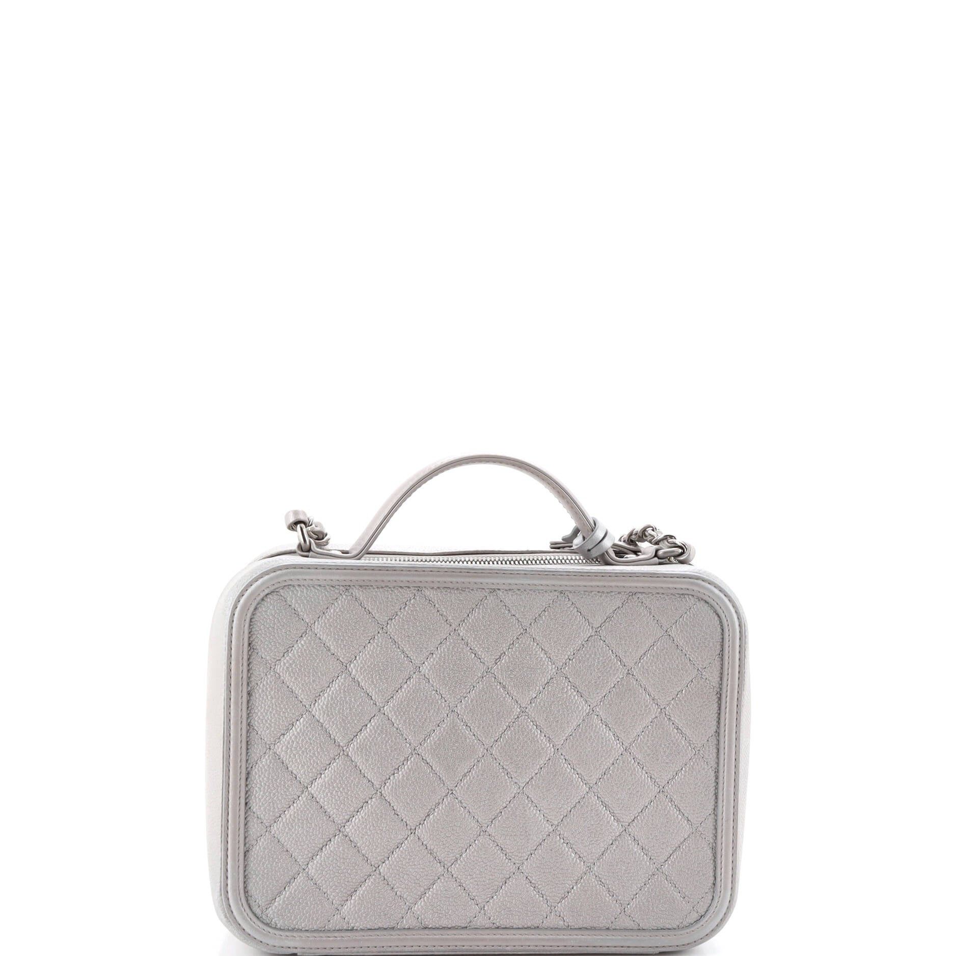 Chanel Filigree Vanity Case Size ONE SIZE - 4 Thumbnail