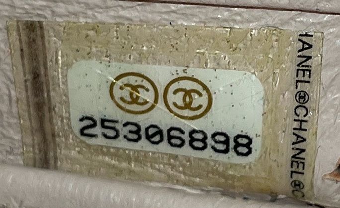 Chanel Filigree Vanity Case Size ONE SIZE - 6 Thumbnail