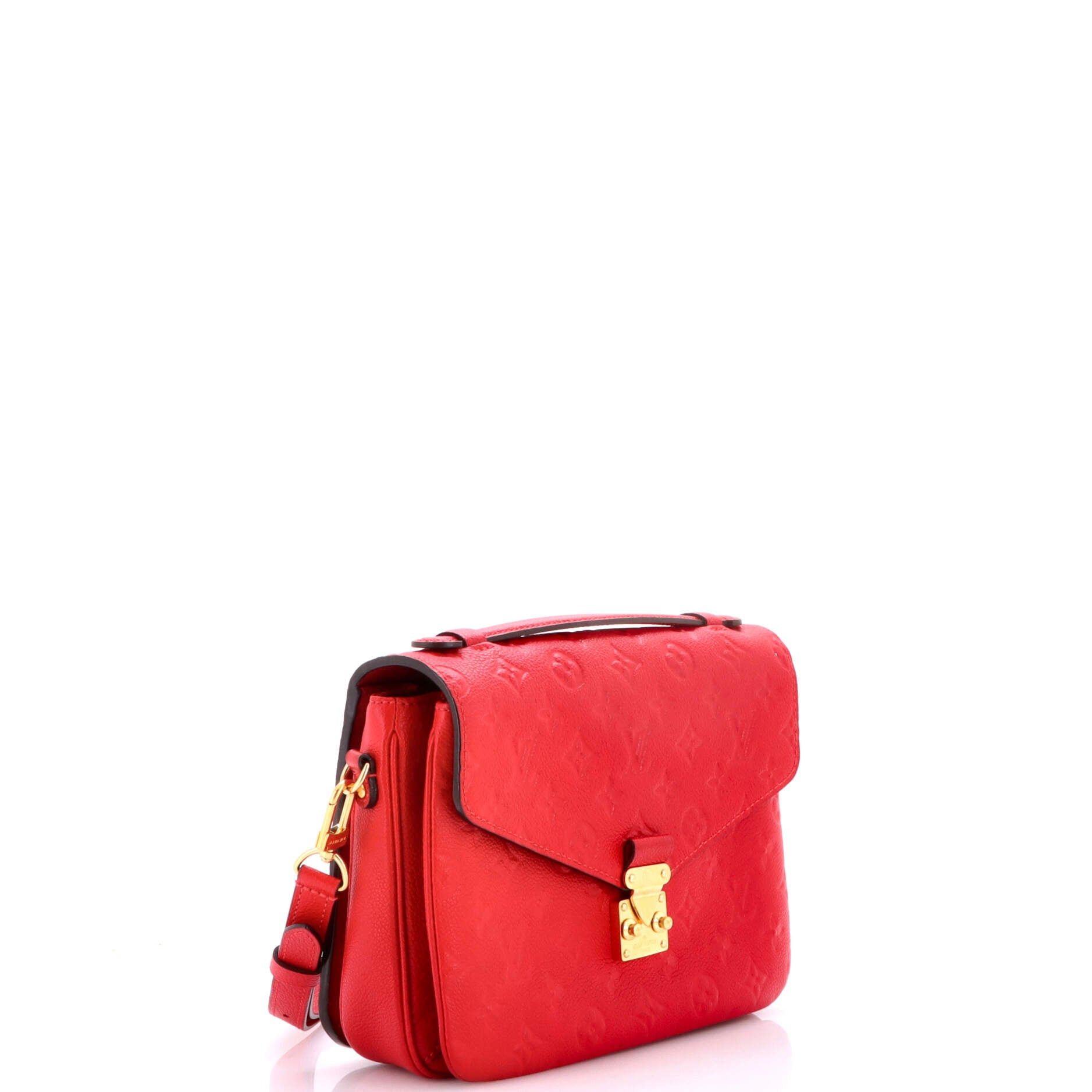 Louis Vuitton Pochette Metis Size ONE SIZE - 2 Thumbnail