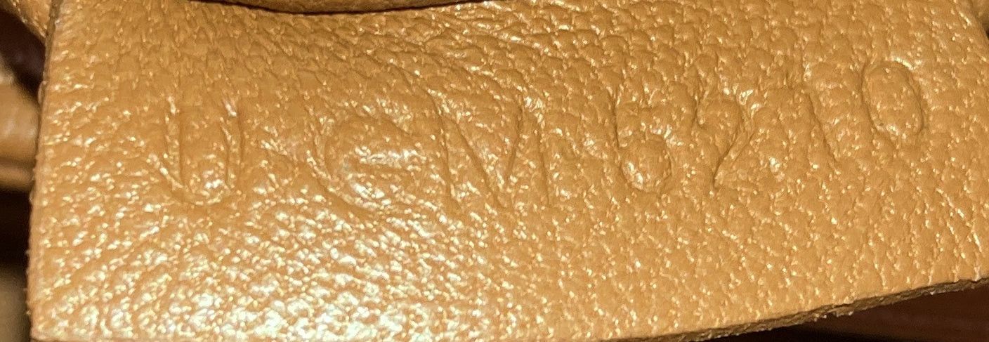 Celine Triomphe Shoulder Bag Size ONE SIZE - 7 Thumbnail