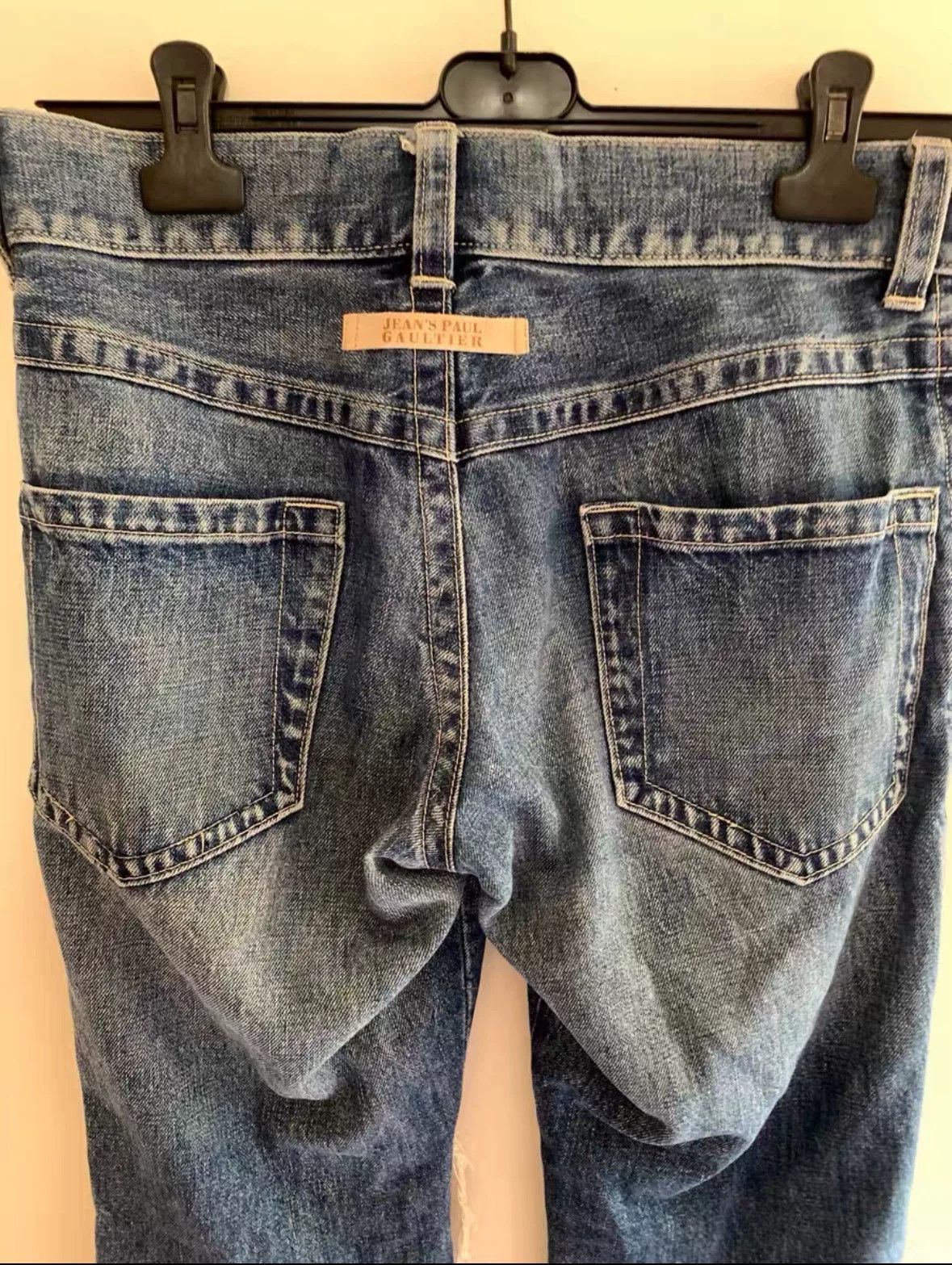 Jean Paul Gaultier Jean Paul Gaultier Ice Blue Knee Distress Jeans Size US 32 / EU 48 - 3 Thumbnail