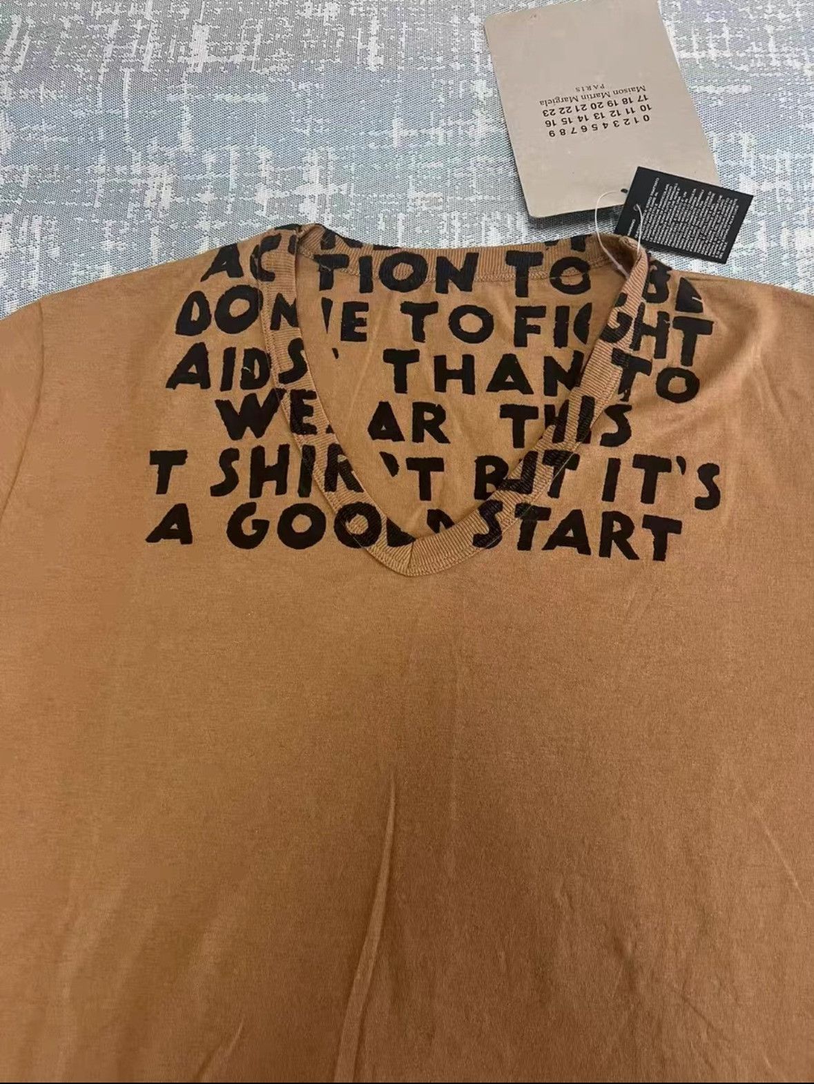 Maison Margiela Maison Martin Margiela AIDS Charity T-shirt Size US L / EU 52-54 / 3 - 2 Thumbnail