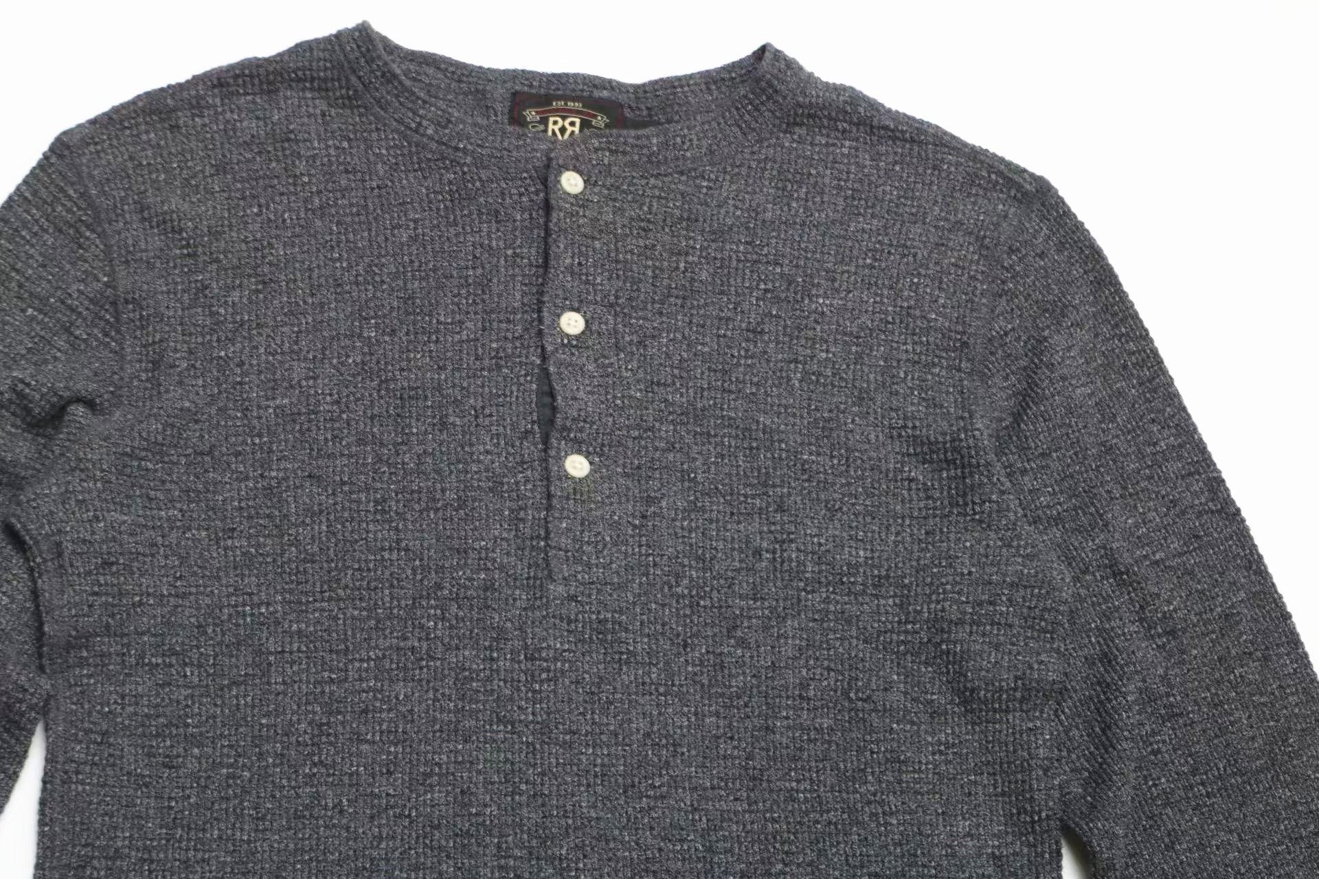 RRL Ralph Lauren RRL Vintage Distressed Gray Henley Long-Sleeve T-Shirt Size US S / EU 44-46 / 1 - 3 Thumbnail
