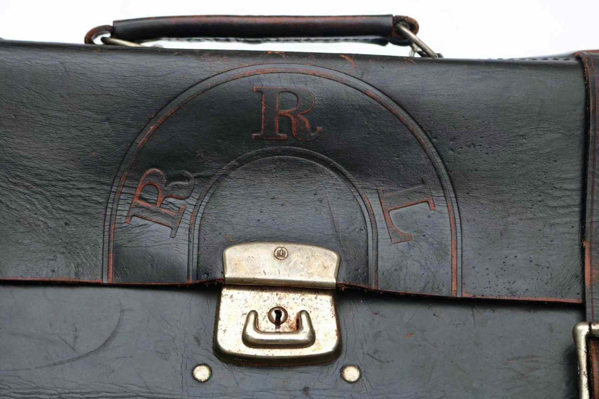 RRL Ralph Lauren RRL Italian Vintage Distressed Leather Briefcase Size ONE SIZE - 5 Thumbnail
