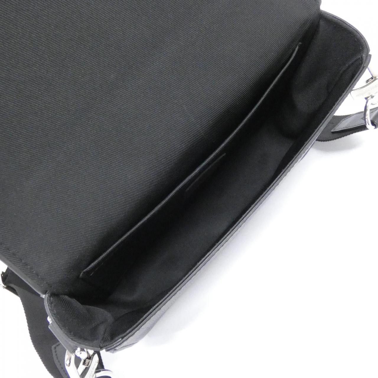 Louis Vuitton Louis Vuitton Louis Vuitton Damier Infini 3D Studio Messenger Leather Shoulder Bag Leather Shoulder Bag N50037 DUTY FREE for USA Size ONE SIZE - 8 Thumbnail