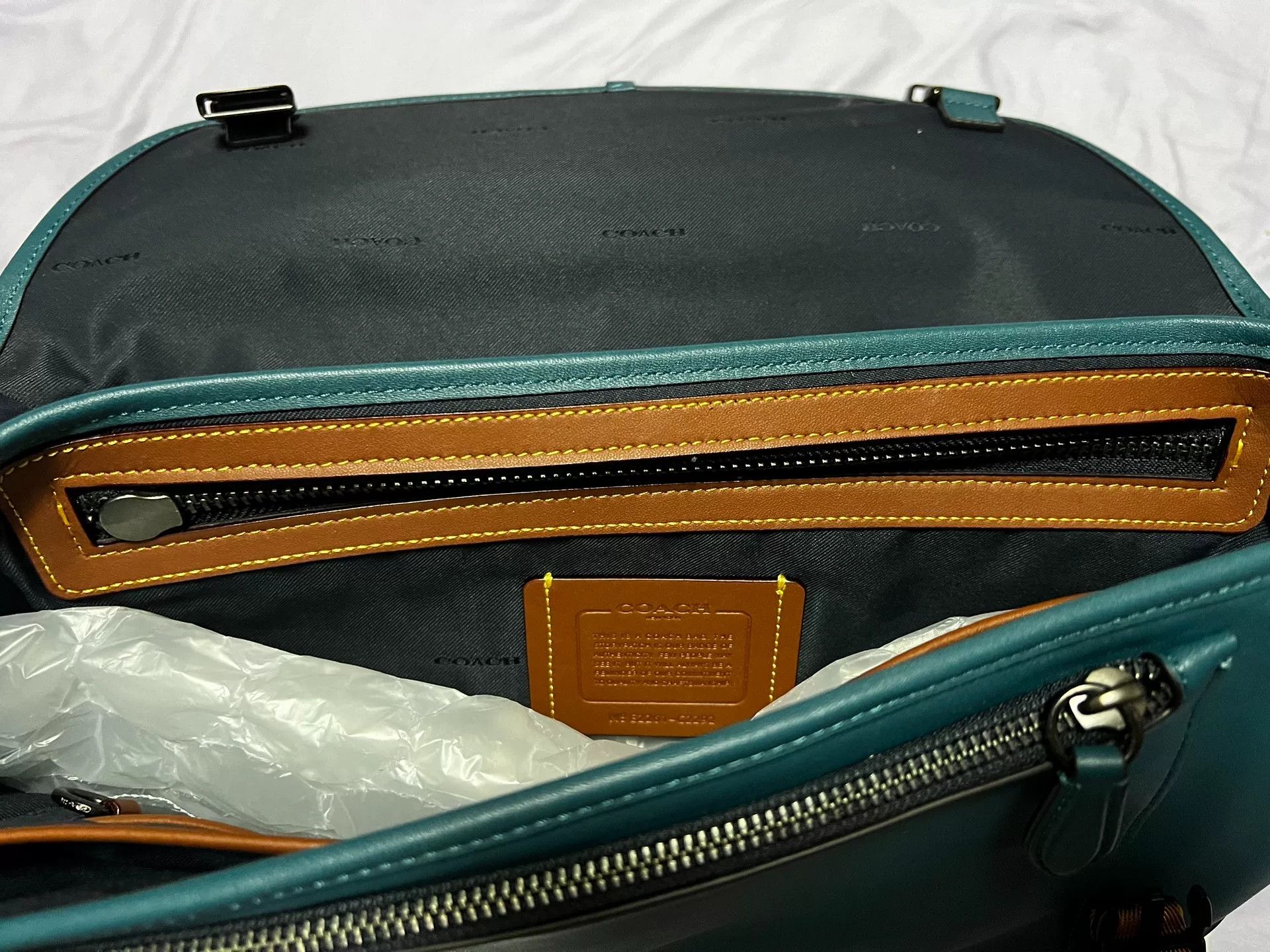 Coach COACH Men's Leather Messenger Bag Size ONE SIZE - 2 Thumbnail