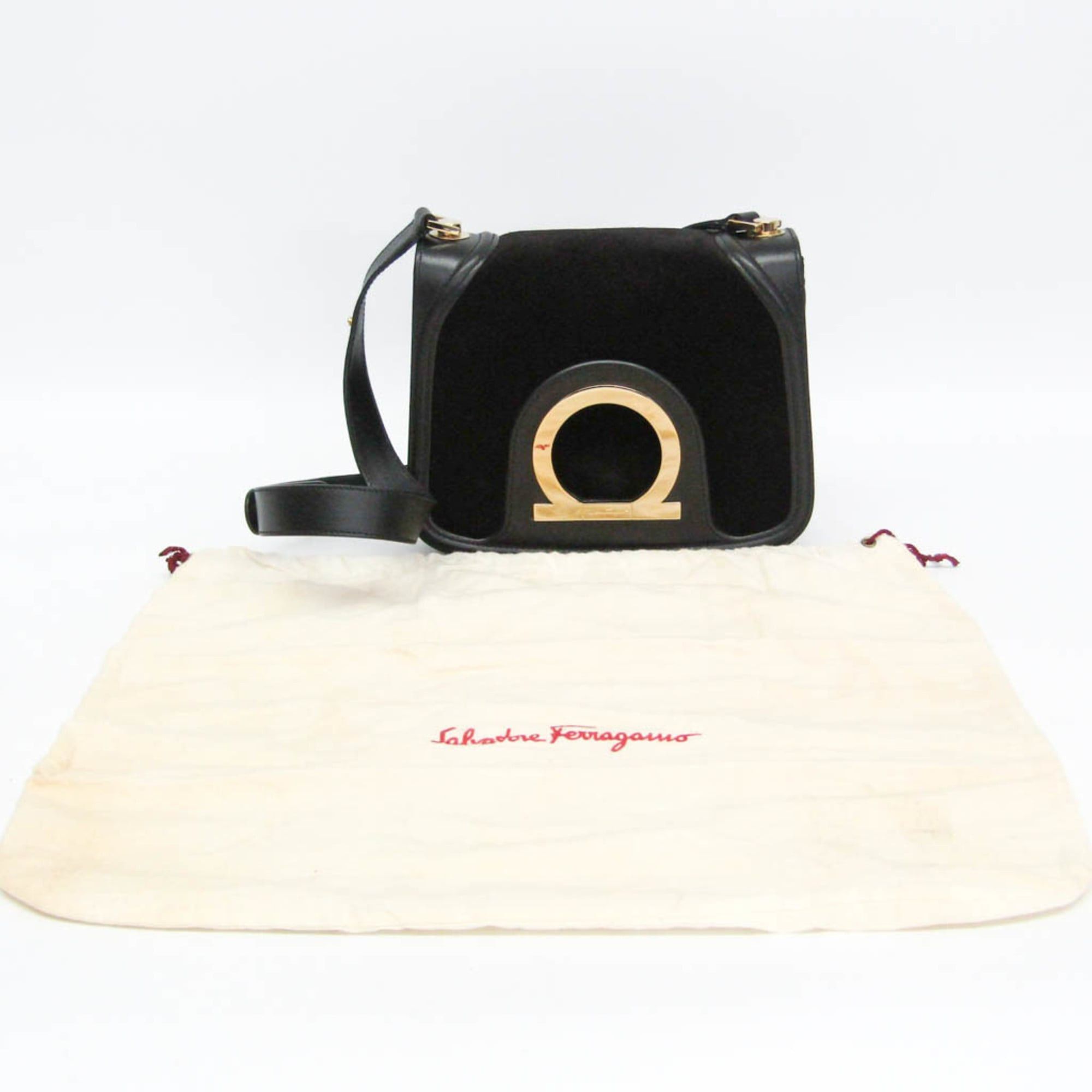 Salvatore Ferragamo Salvatore Ferragamo Gancini AX-21 1820 Women's Leather,Suede Shoulder Bag Black Size ONE SIZE - 2 Thumbnail