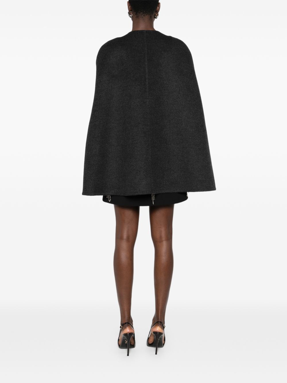 Gucci WOOL AND SILK CAPE Size M / US 6-8 / IT 42-44 - 5 Thumbnail