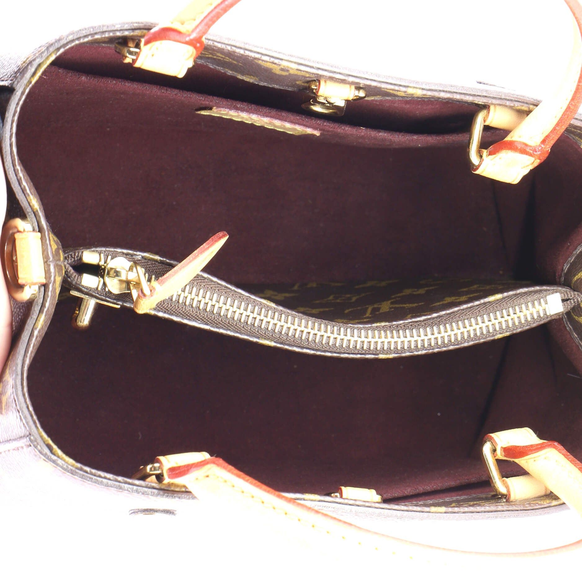 Louis Vuitton Montaigne Handbag Size ONE SIZE - 5 Thumbnail