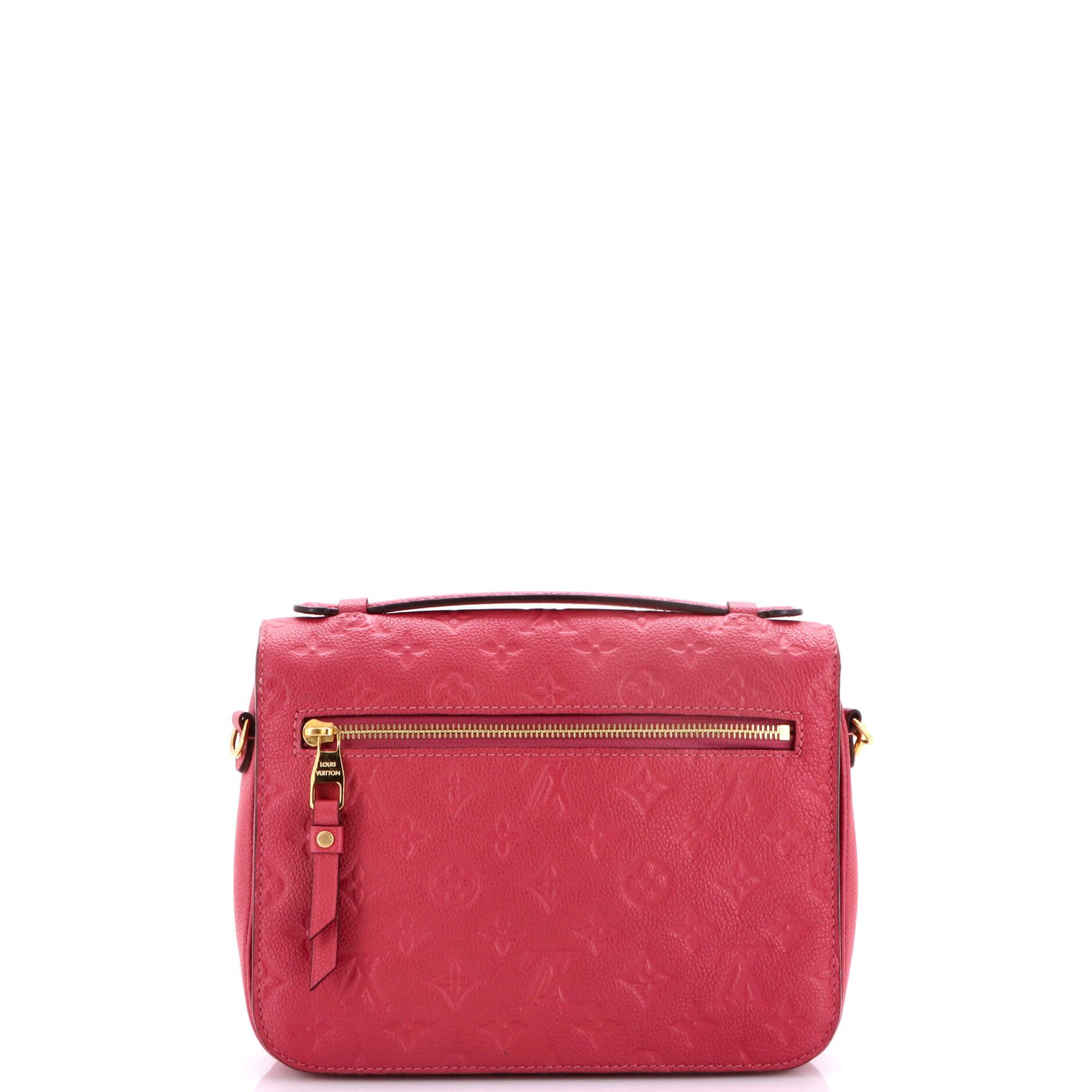 Louis Vuitton Pochette Metis Size ONE SIZE - 3 Thumbnail