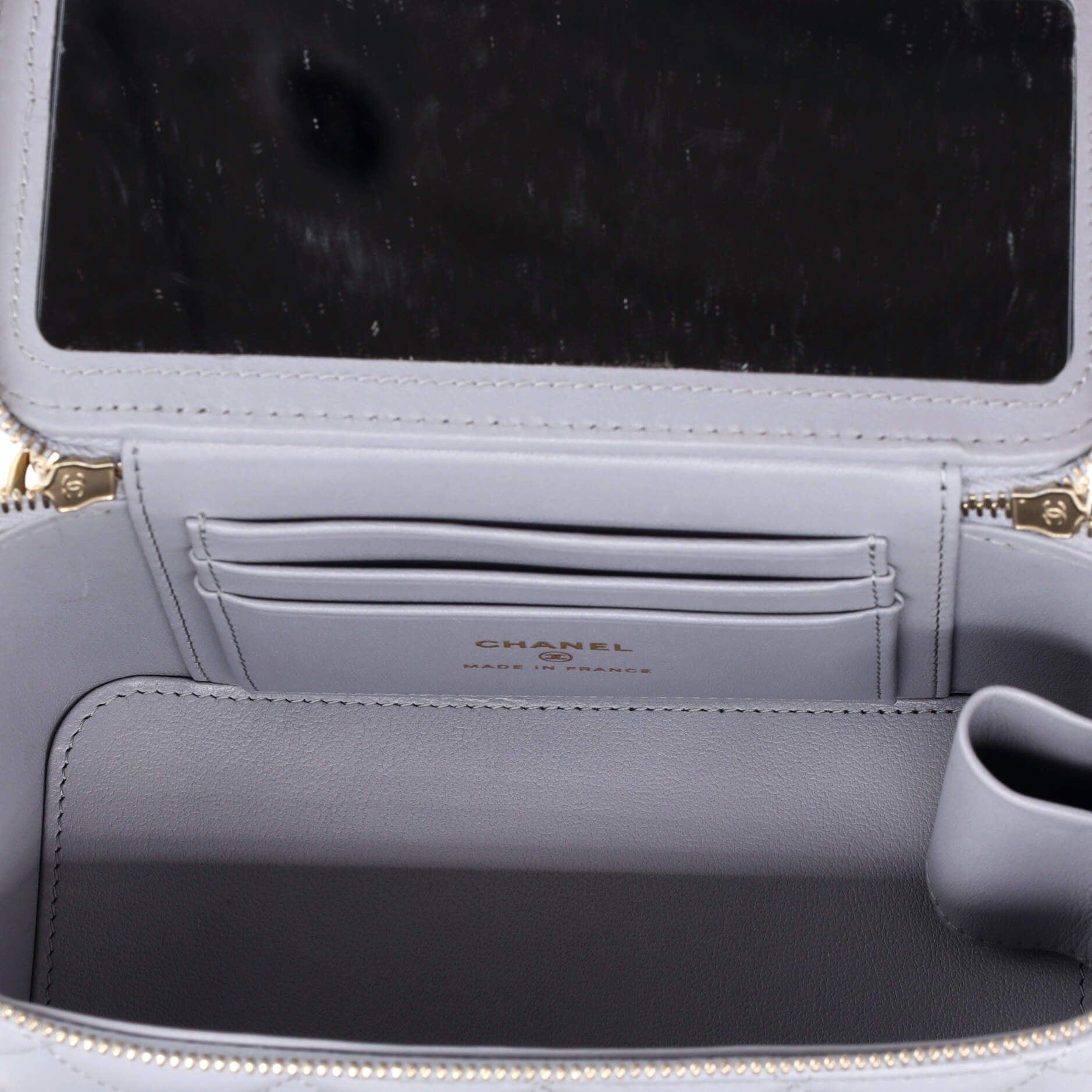 Chanel All Slide Long Vanity Case with Chain Size ONE SIZE - 5 Thumbnail