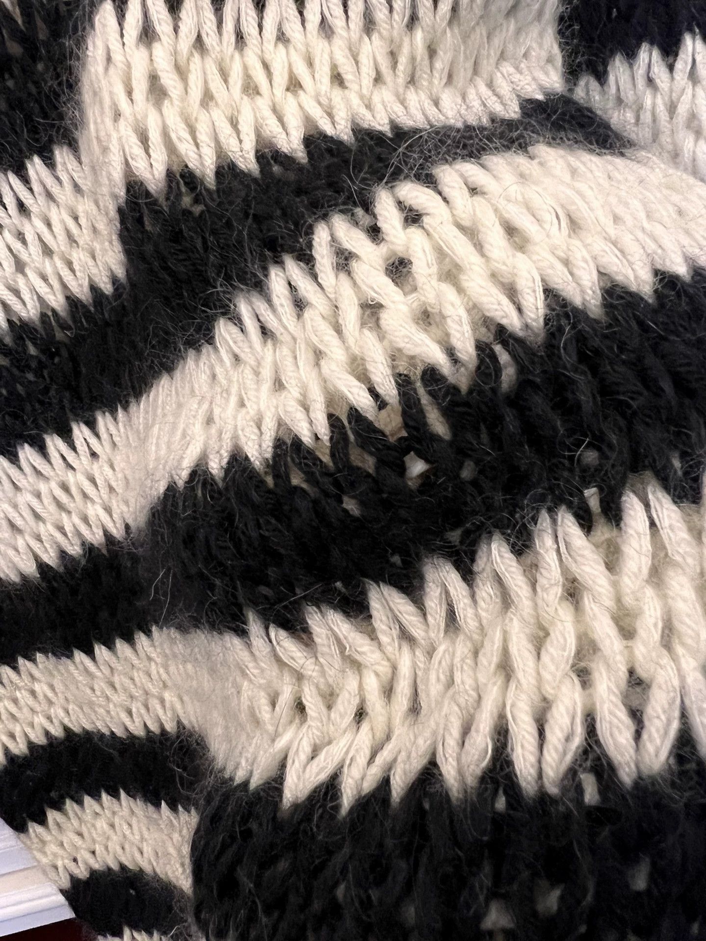 Saint Laurent Paris Saint Laurent Striped Knit Sweater Size XS / US 0-2 / IT 36-38 - 4 Thumbnail