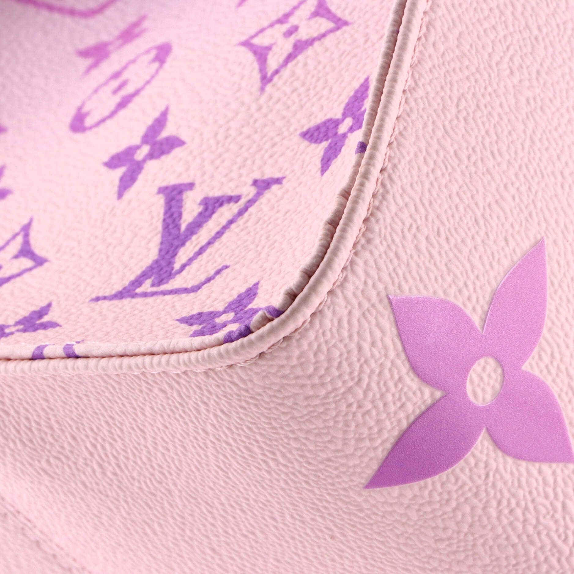 Louis Vuitton OnTheGo Tote Size ONE SIZE - 6 Thumbnail