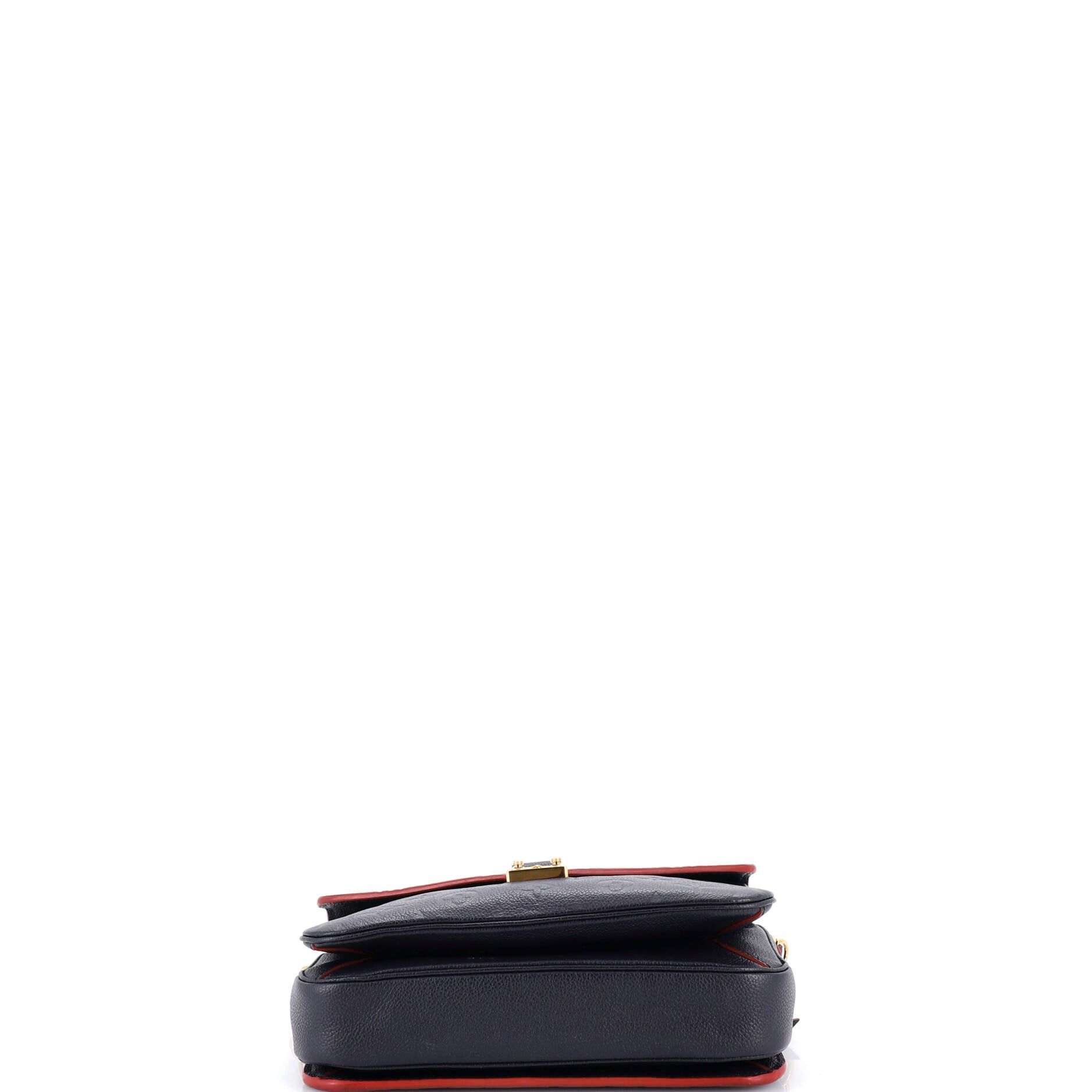 Louis Vuitton Pochette Metis Size ONE SIZE - 4 Thumbnail