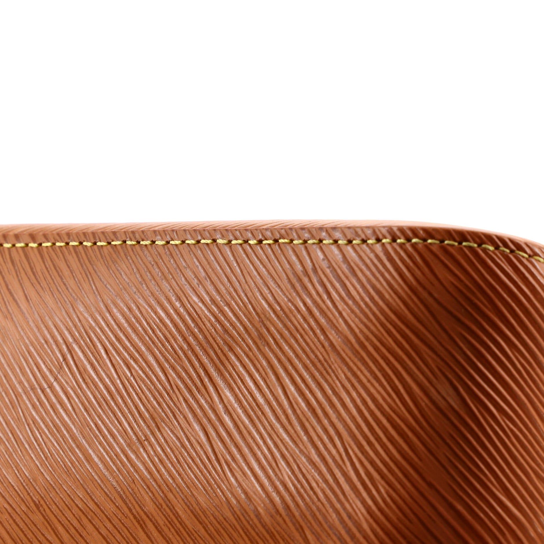 Louis Vuitton Marelle Handbag Size ONE SIZE - 8 Thumbnail