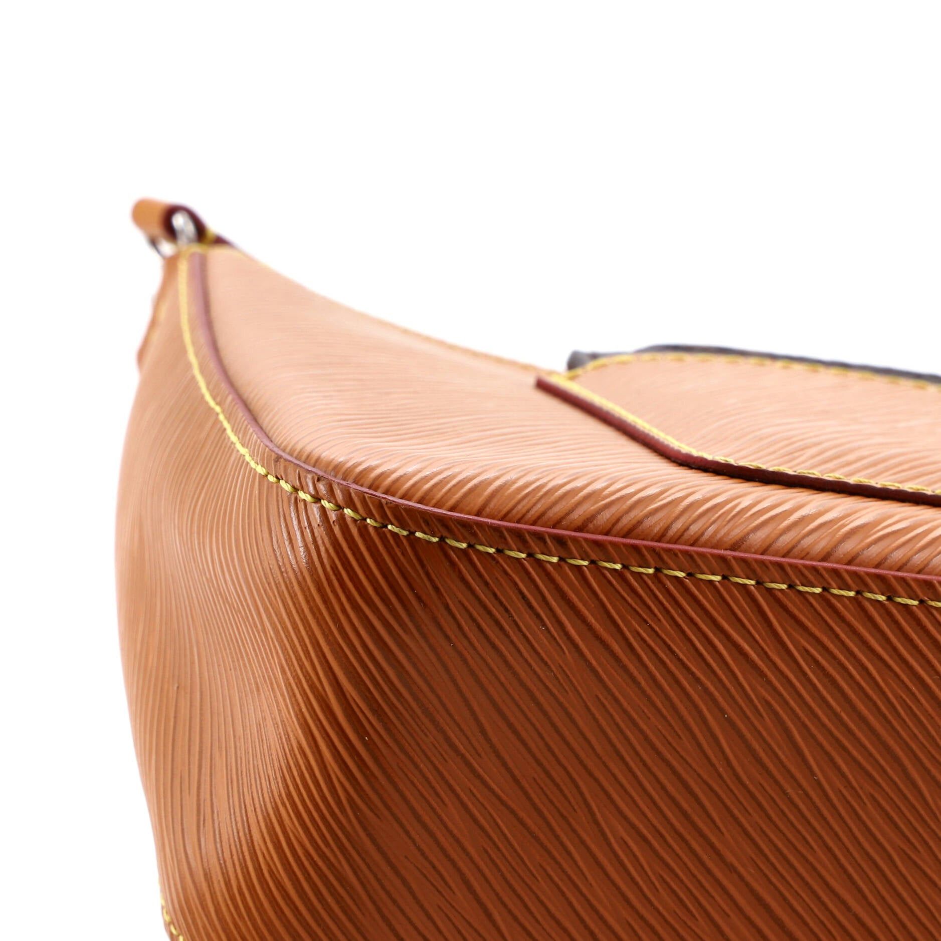 Louis Vuitton Marelle Handbag Size ONE SIZE - 7 Thumbnail