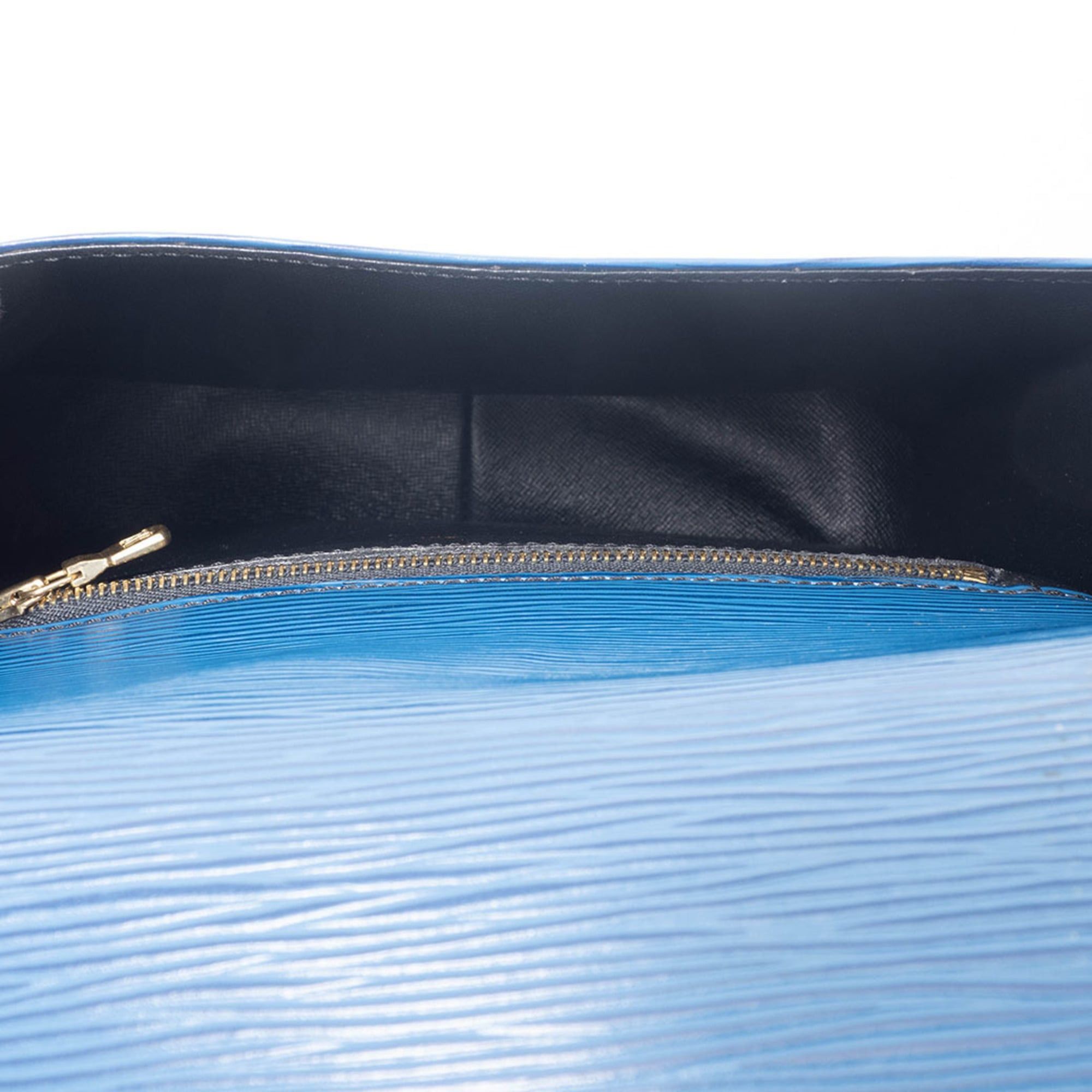 Louis Vuitton Louis Vuitton Saint-Cloud Epi Leather Shoulder Bag, Blue, M52195 Size ONE SIZE - 13 Thumbnail