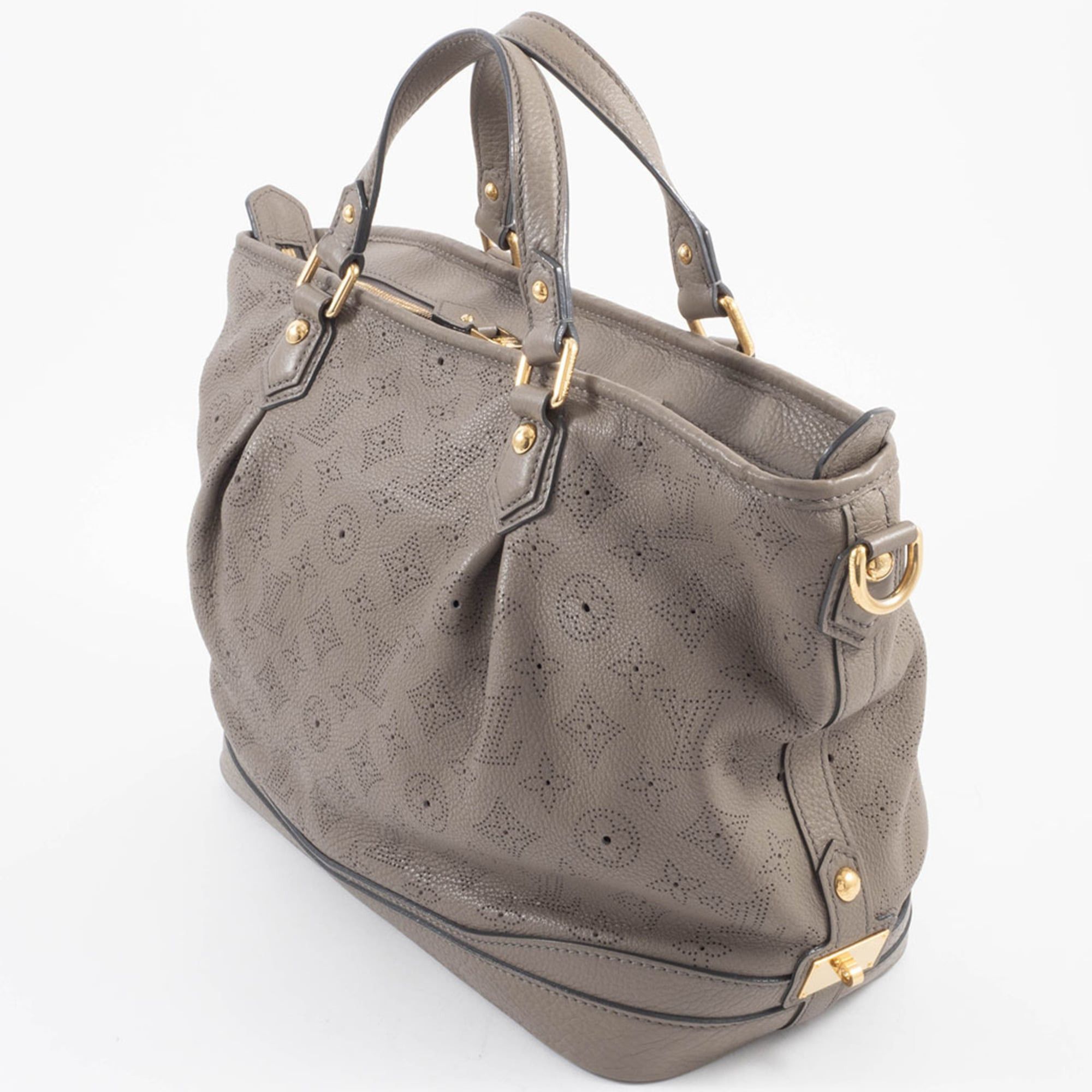 Louis Vuitton Louis Vuitton Stella PM Shoulder Bag M93175 Monogram Mahina Beige Size ONE SIZE - 9 Thumbnail
