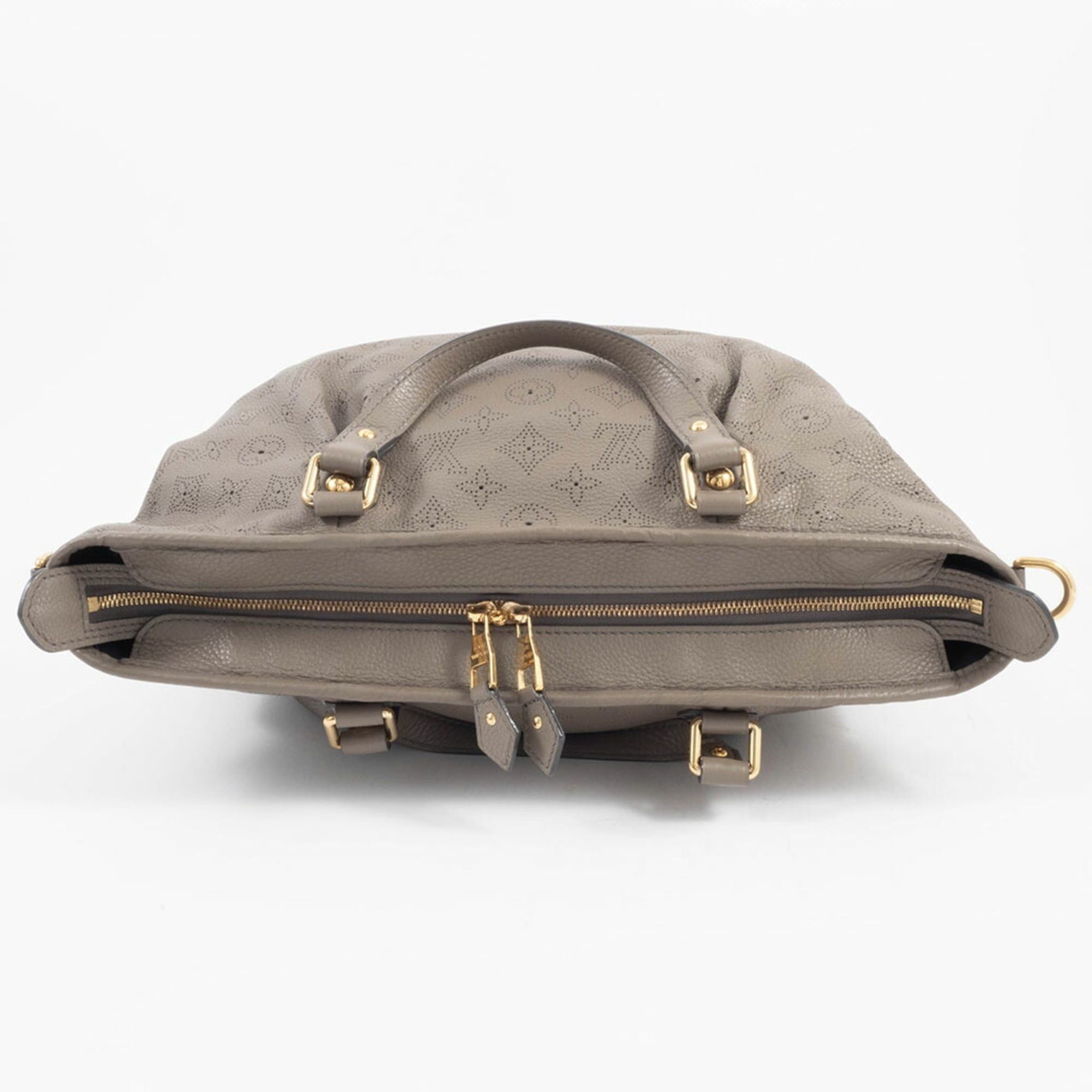 Louis Vuitton Louis Vuitton Stella PM Shoulder Bag M93175 Monogram Mahina Beige Size ONE SIZE - 6 Thumbnail