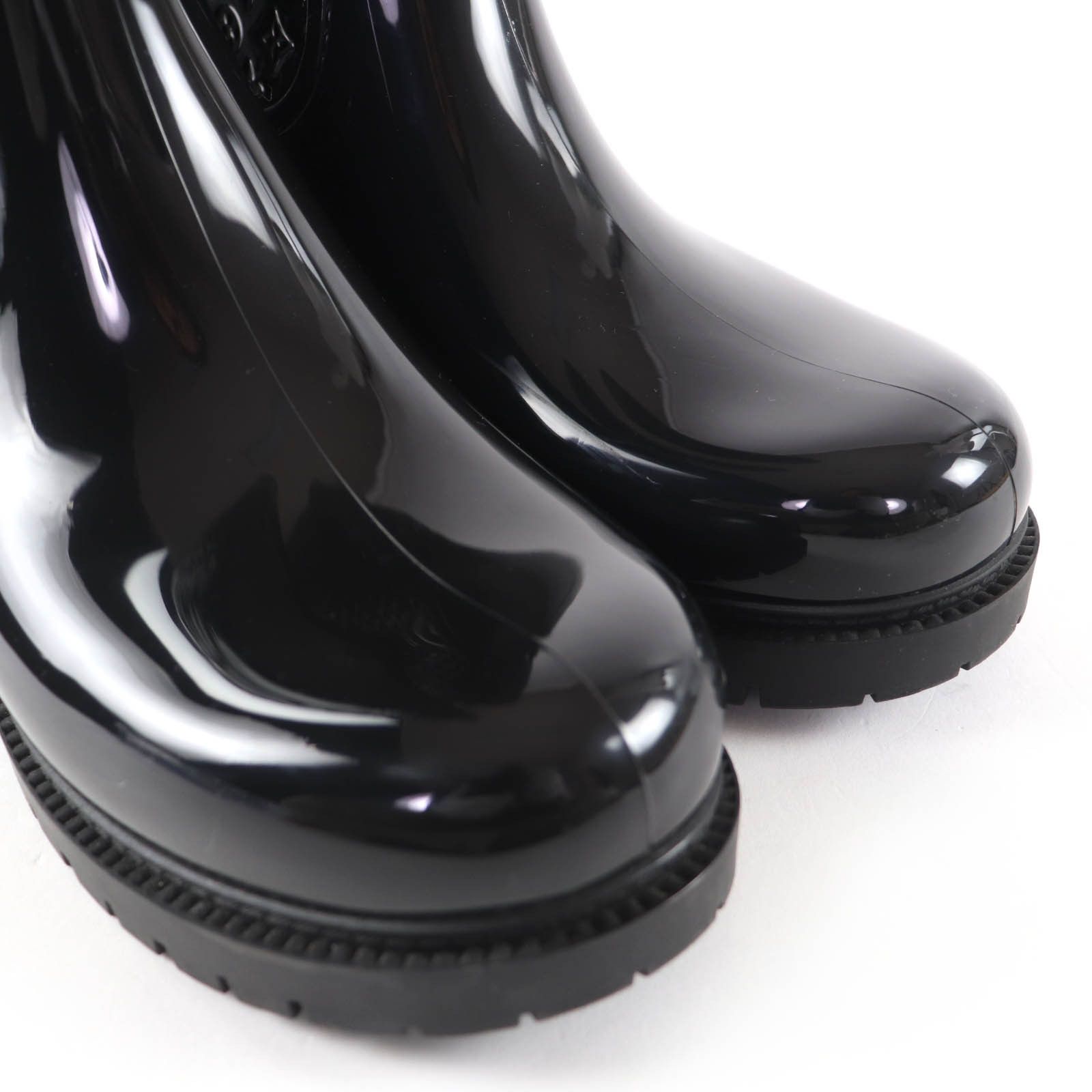 Louis Vuitton Louis Vuitton Louis Vuitton Monogram Rubber Boots Plastic / Synthetic Shoes DUTY FREE for USA Size ONE SIZE - 7 Thumbnail