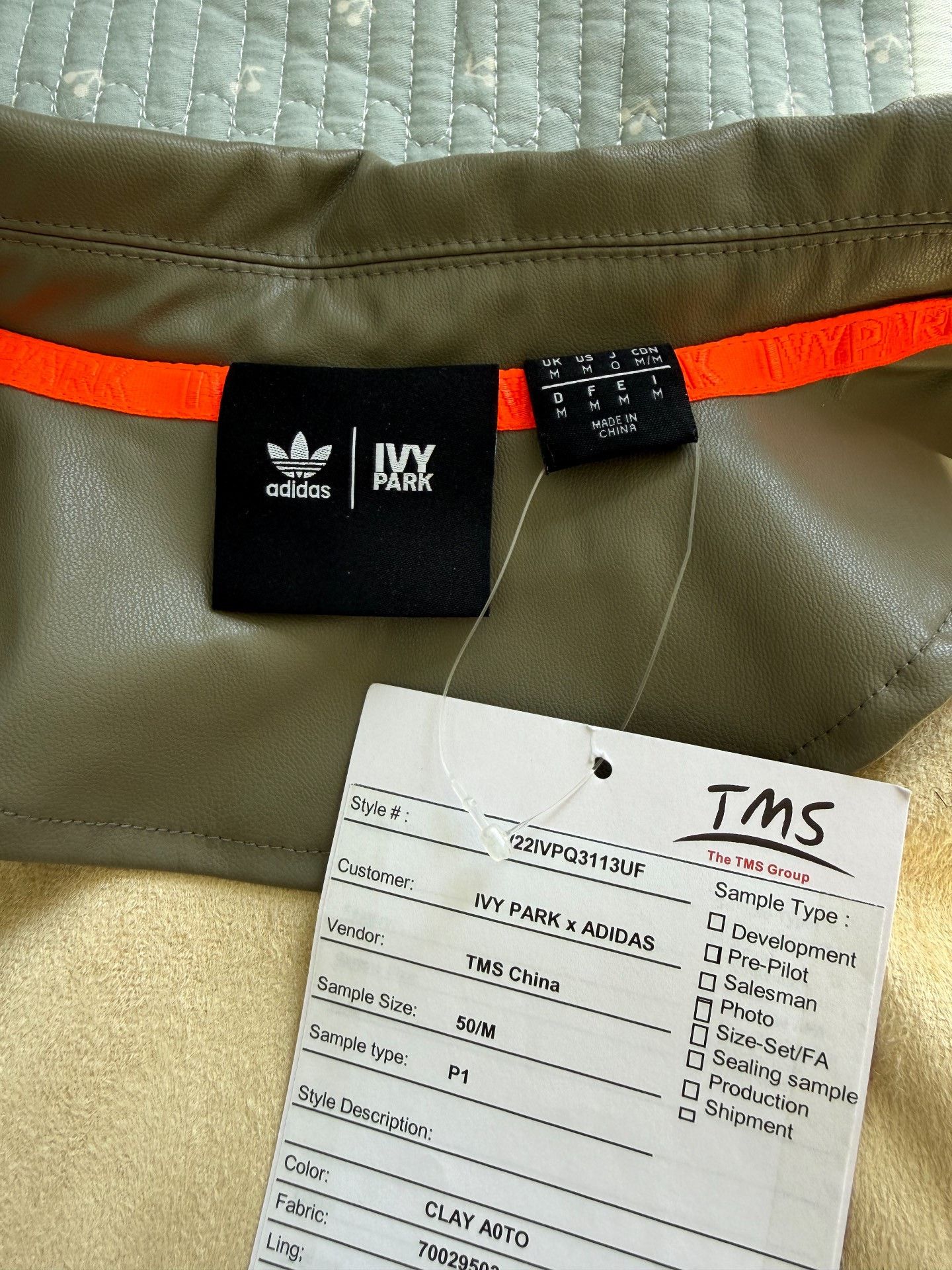 Ivy Park adidas x IVY PARK Short-Sleeve Jacket Size US M / EU 48-50 / 2 - 7 Thumbnail