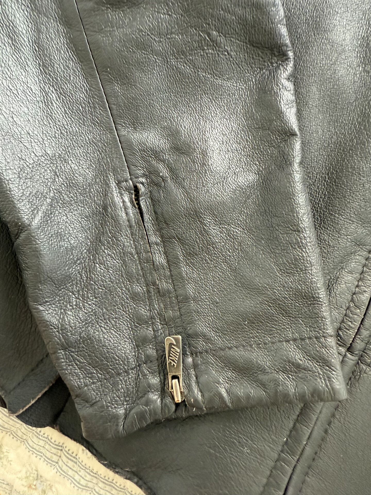 Nike Nike Vintage Windrunner Leather Jacket Size US M / EU 48-50 / 2 - 6 Thumbnail