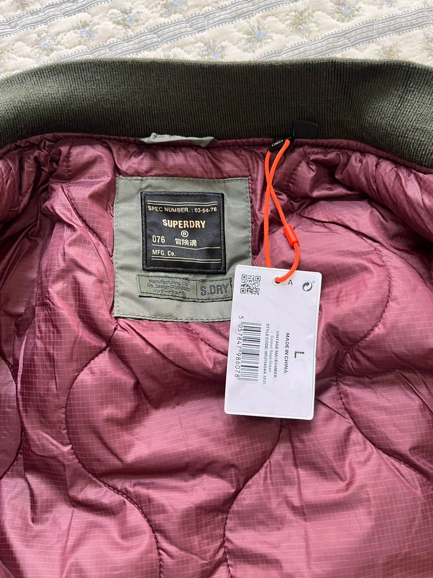 Superdry Superdry Japan Line MA-1 Bomber Size US M / EU 48-50 / 2 - 5 Thumbnail